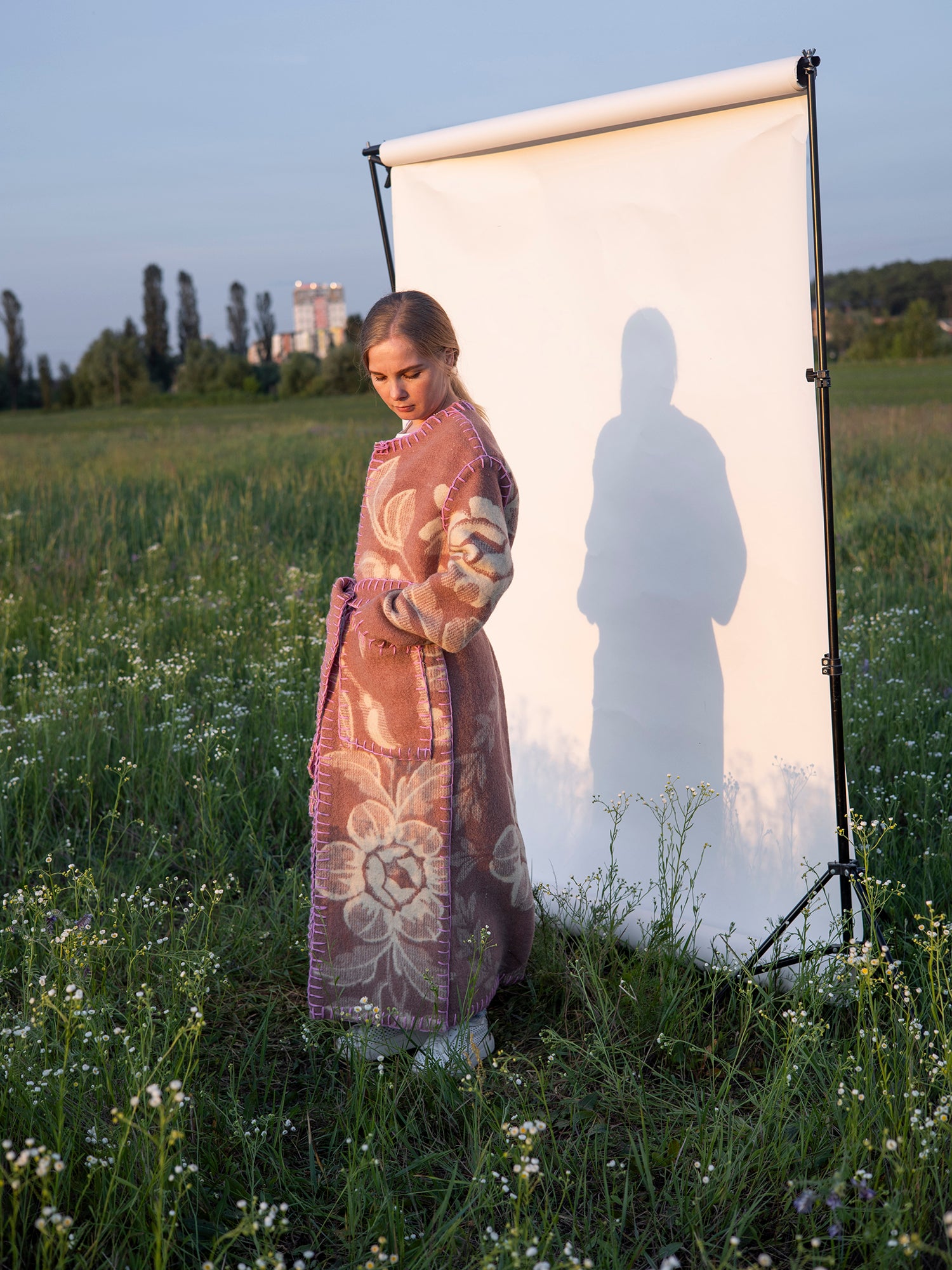 sleeve detail contrast stitching on vintage wool coat