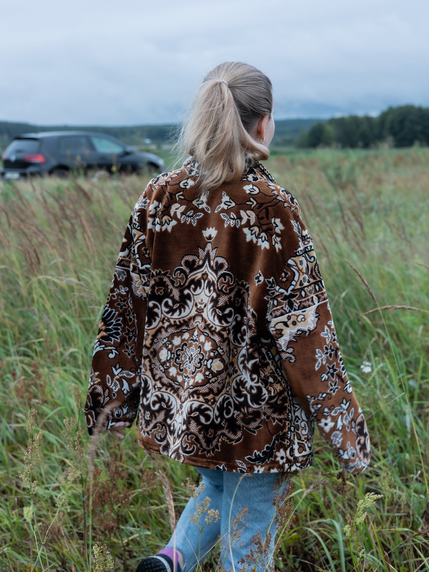 vintage tapestry jacket side close-up lined upcycled wool