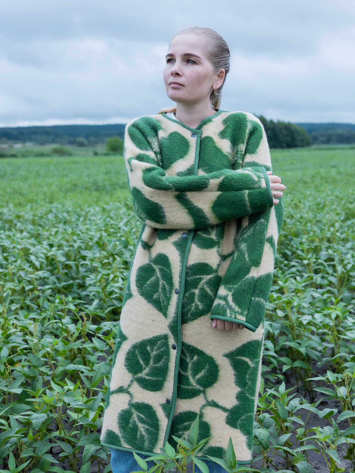 large relaxed silhouette wool blanket coat size M layering piece