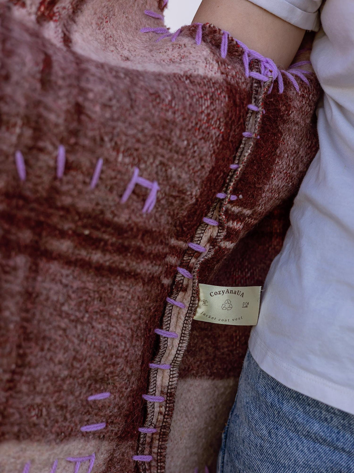 Vest Size M L,Upcycled Brown Plaid Wool Vest Blanket,Women's Handmade Warm Sleeveless Jacket,vintage wool vest,upcycled clothing for women.