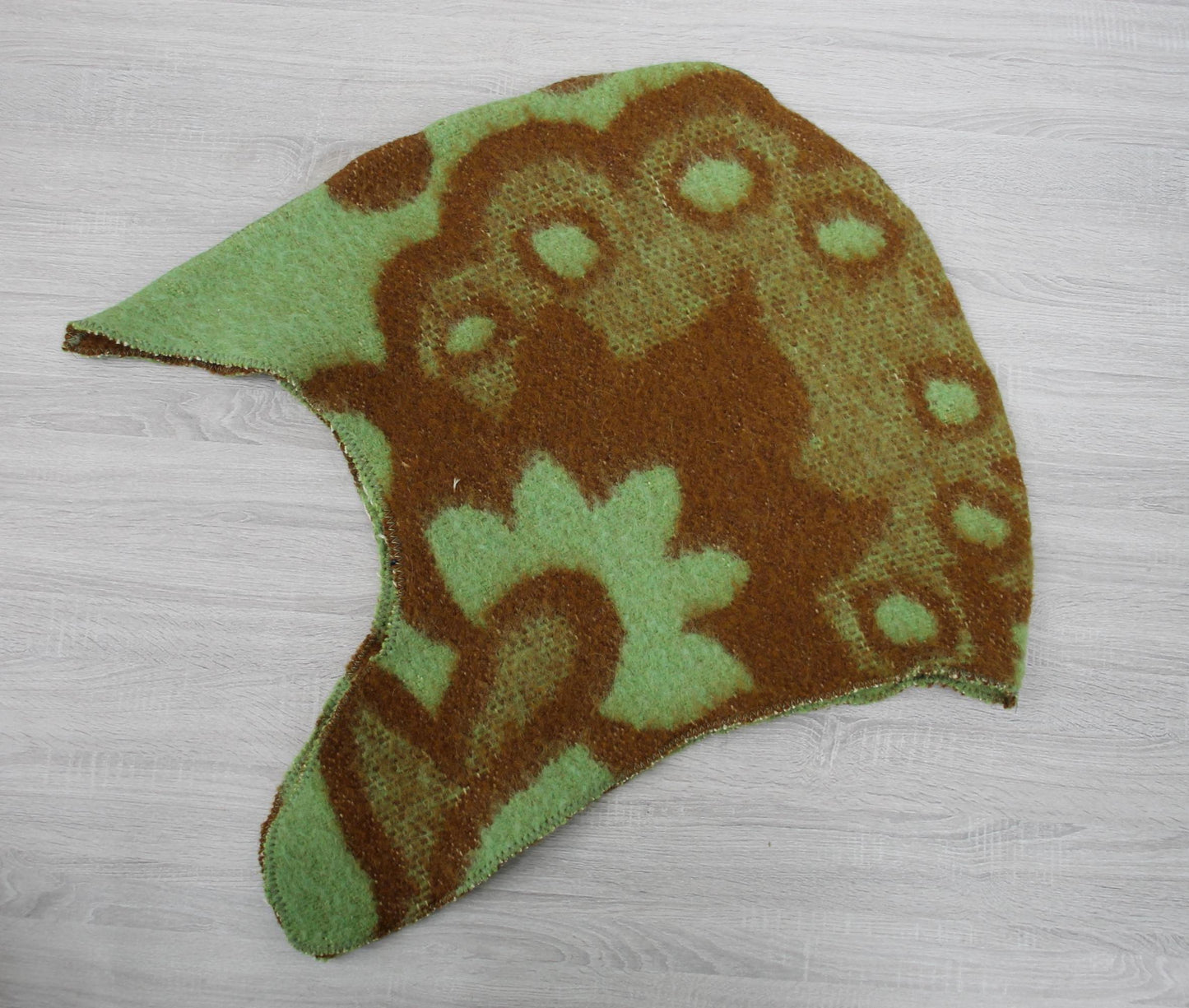 Sauna Hat 100% Natural Wool,sauna hat viking, sauna green hat cool, handmade sauna hat vegan, hat with mitten for a bath, sauna hat for men.