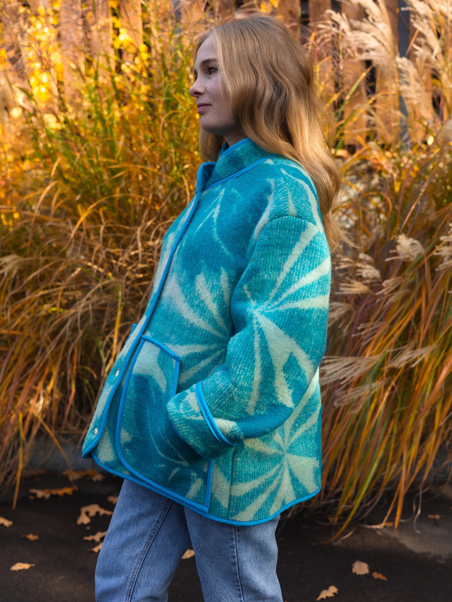 Wool Blanket Jacket blue, Upcycled Coat, Handmade Oversized Plaid Jacket L