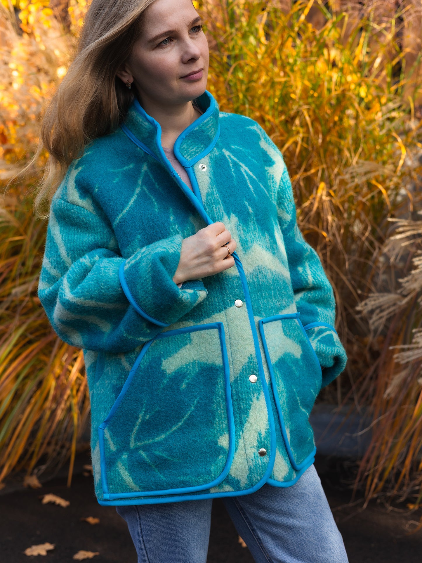 Wool Blanket Jacket blue, Upcycled Coat, Handmade Oversized Plaid Jacket L