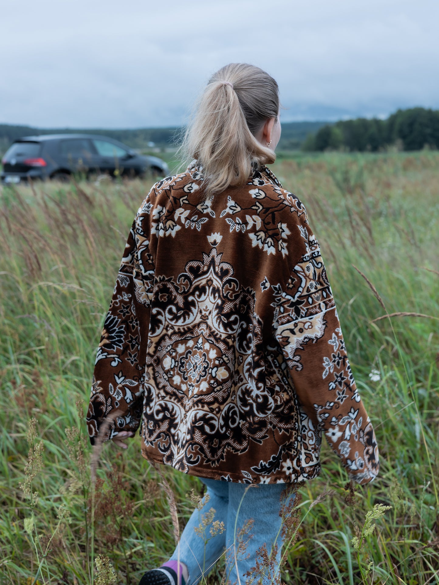 vintage tapestry jacket side close-up lined upcycled wool