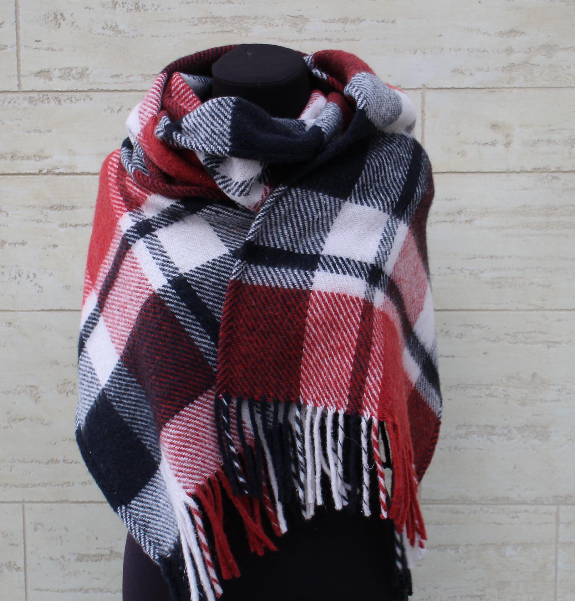 Wool scarf,black red white scarf,wool hood,wool snood,wool head scarf, Checkered wool scarf women,Vintage Plaid Scarf,Upcycled Blanket Scarf