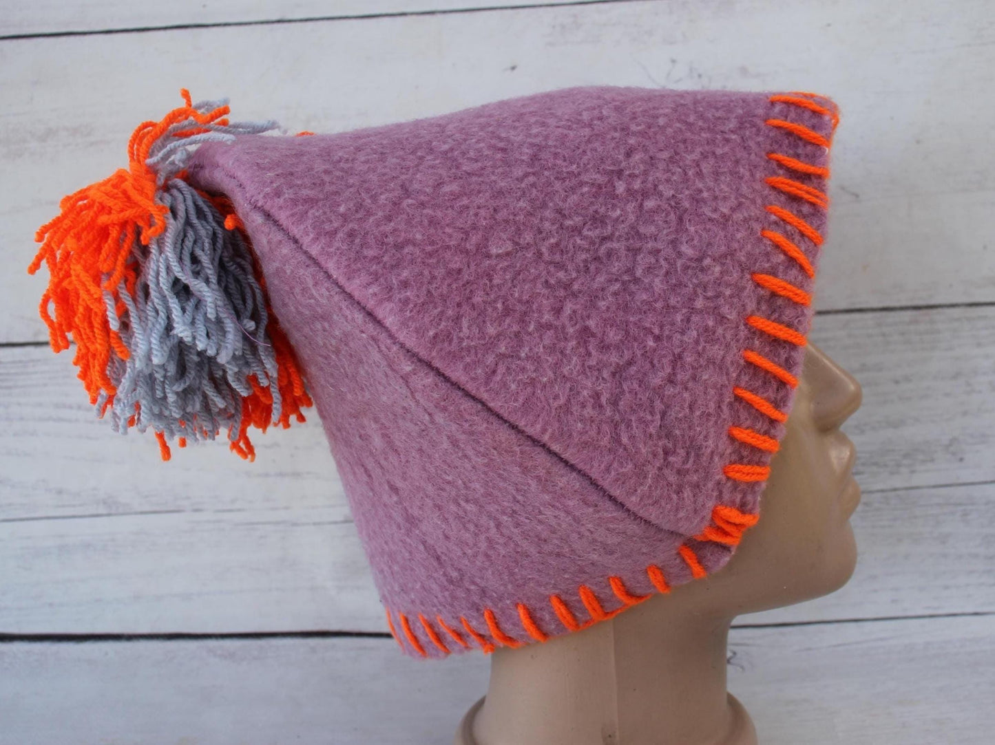 Sauna hat wool, dusty purple banya hat, sauna accessories,custom sauna hat, mauve wool sauna cap,felt sauna hat,bucket hat,hat with balabons