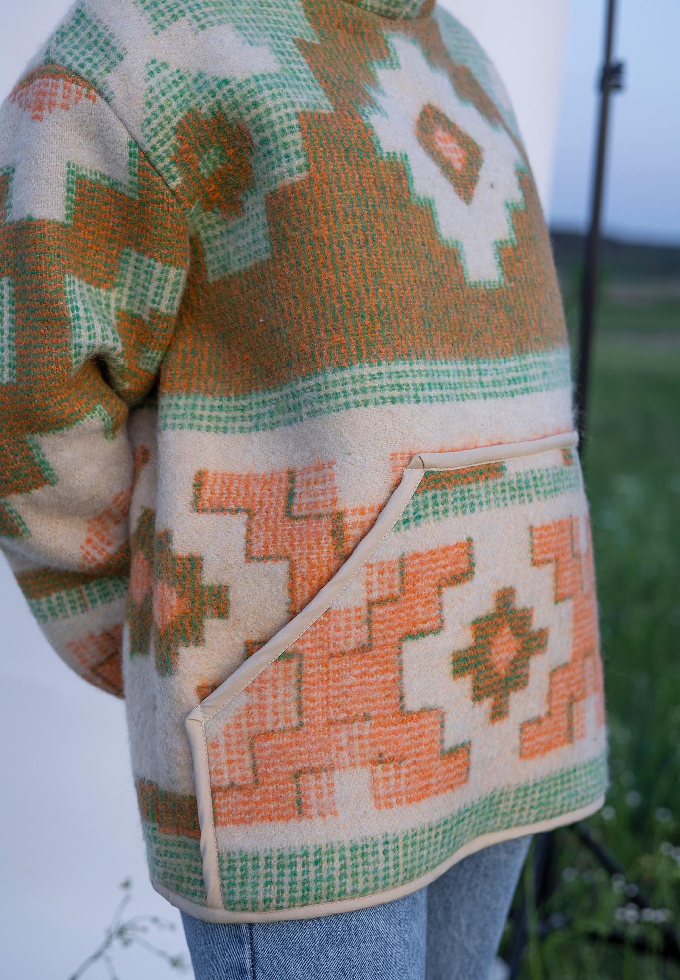 Upcycled Wool Blanket Hoodie, Ethnic Print Pullover Warm and Cozy Size M/L,wool hoodie mens,vintage hooded coat,hudson bay coat, jacket.