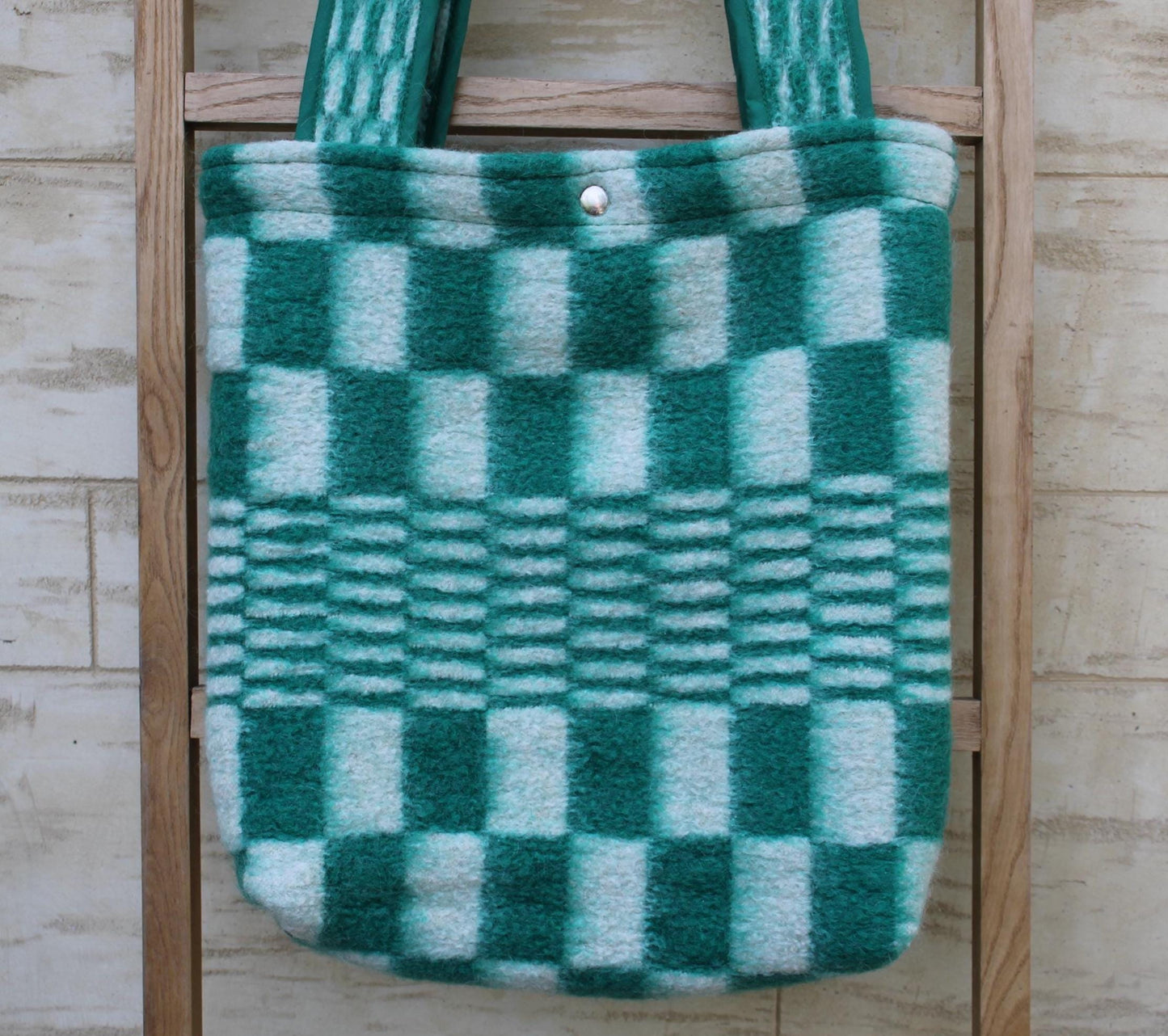 Green Wool Tote Bag Made from Vintage Blanket, Long Handles, Lined with Snap Closure, Upcycled Wool Shoulder Bag,Soft Cozy Handmade Tote