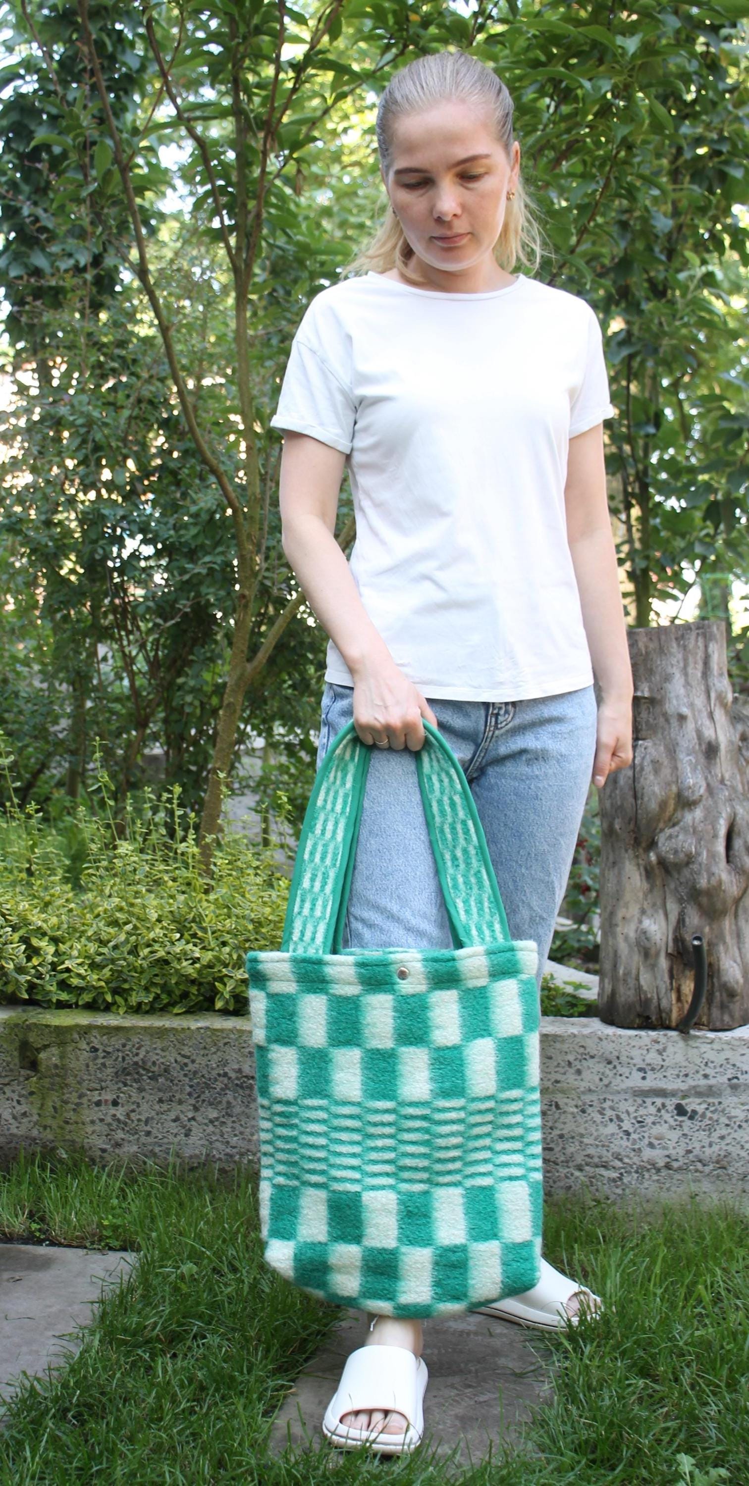 Green Wool Tote Bag Made from Vintage Blanket, Long Handles, Lined with Snap Closure, Upcycled Wool Shoulder Bag,Soft Cozy Handmade Tote