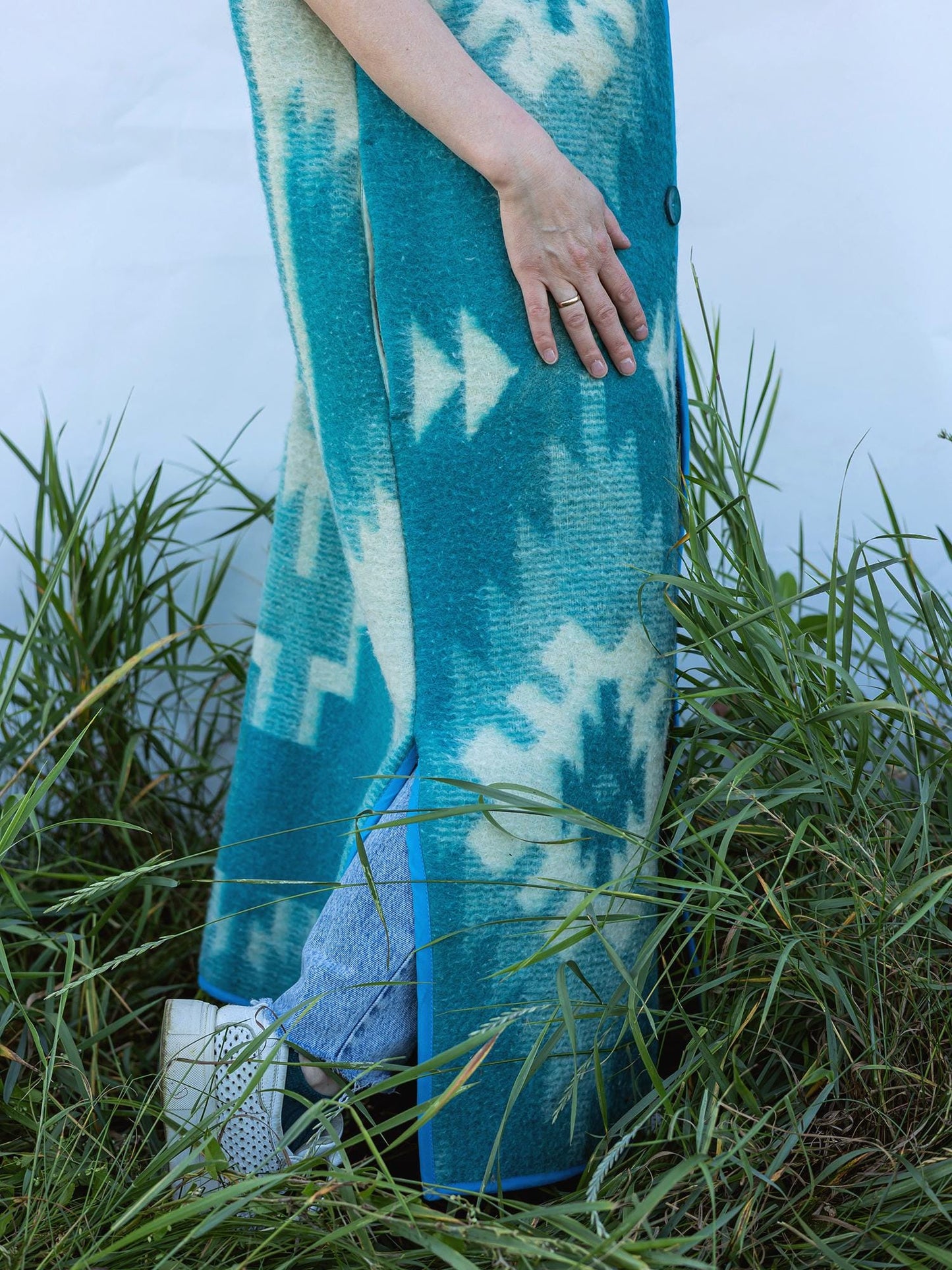 Vintage Wool Blanket Vest Size 46–48 M L, Handmade Long Sleeveless Coat Upcycled Blue Boho Outerwear One of a Kind Warm Layer,blanket coat.