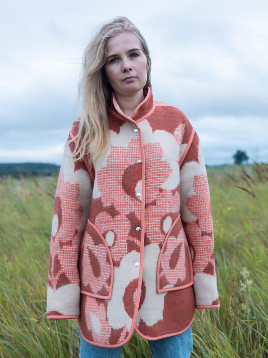 Oversized floral wool jacket from vintage blanket, handmade coat with buttons pockets, size S M,upcycled wool coat, womens pink jacket plaid