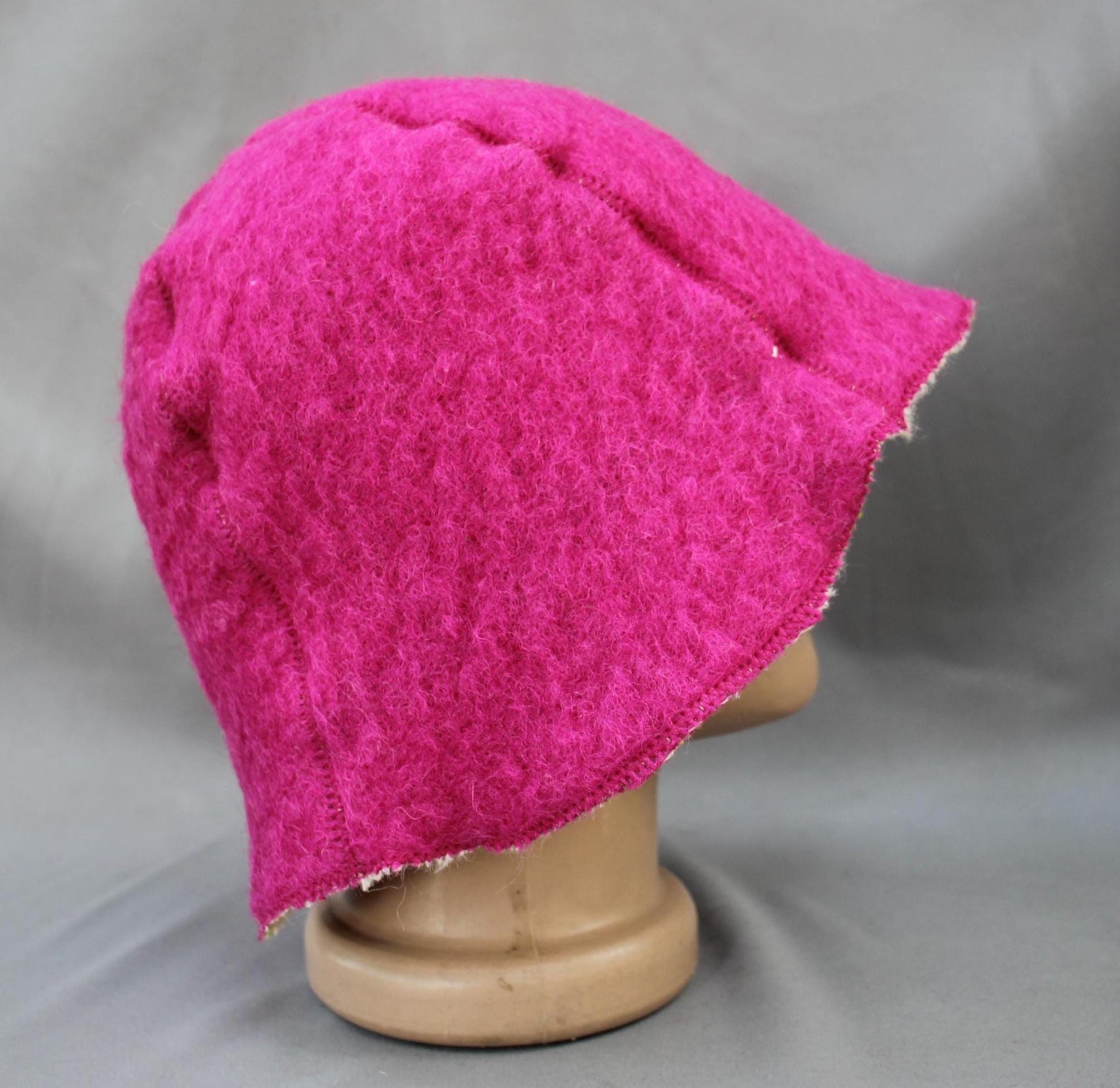 Wool Sauna Hat, Handmade Reversible Bath Hat from Vintage Blanket, Felted Sauna Cap, Unique Spa Accessory,Gift for Sauna Lover,wool bath hat