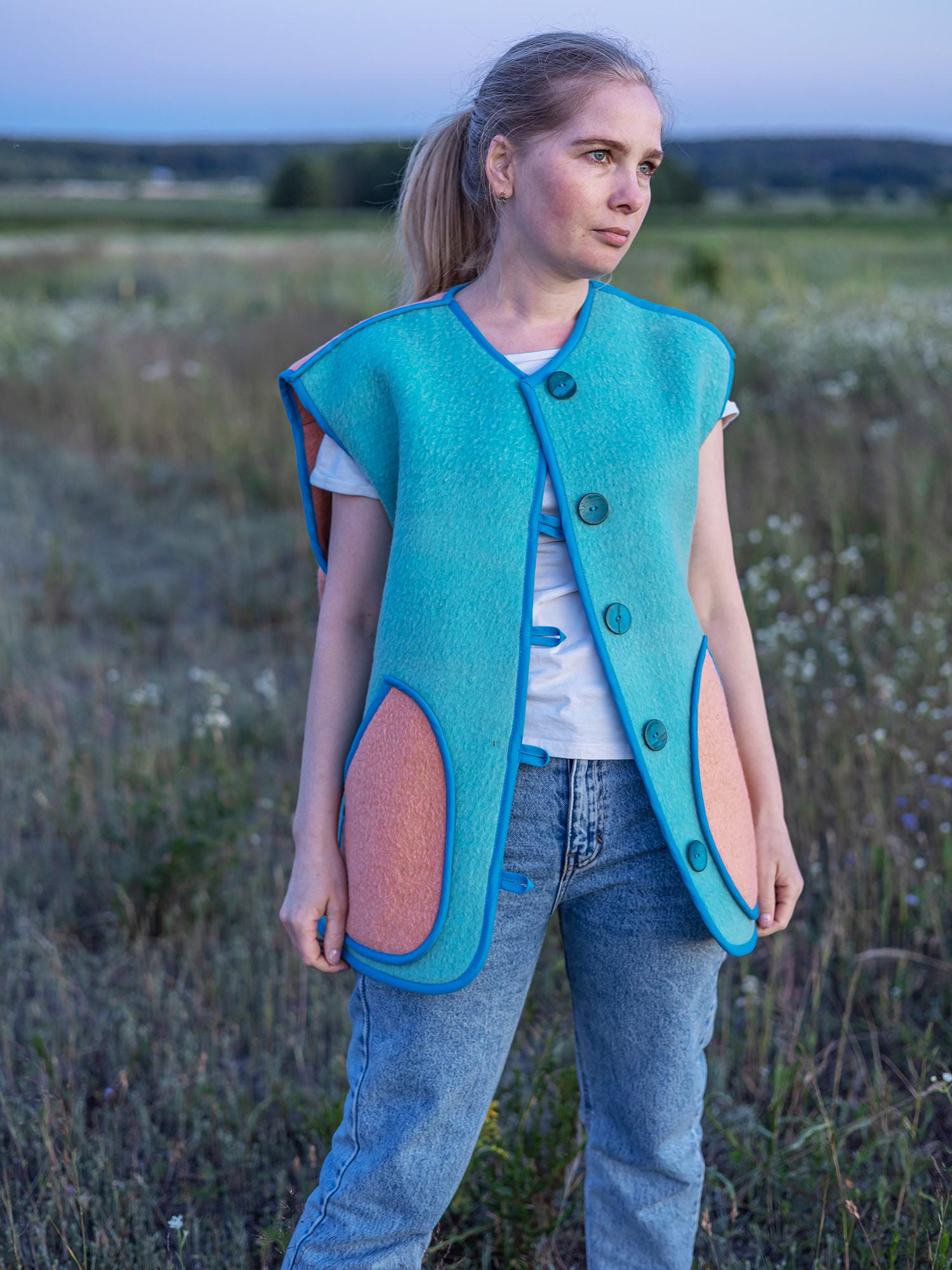 Handmade Wool Vest, Upcycled from Vintage Blanket Blue Peach Pockets size M/L Eco Gift Idea,upcycled clothing for women, cropped wool vest.