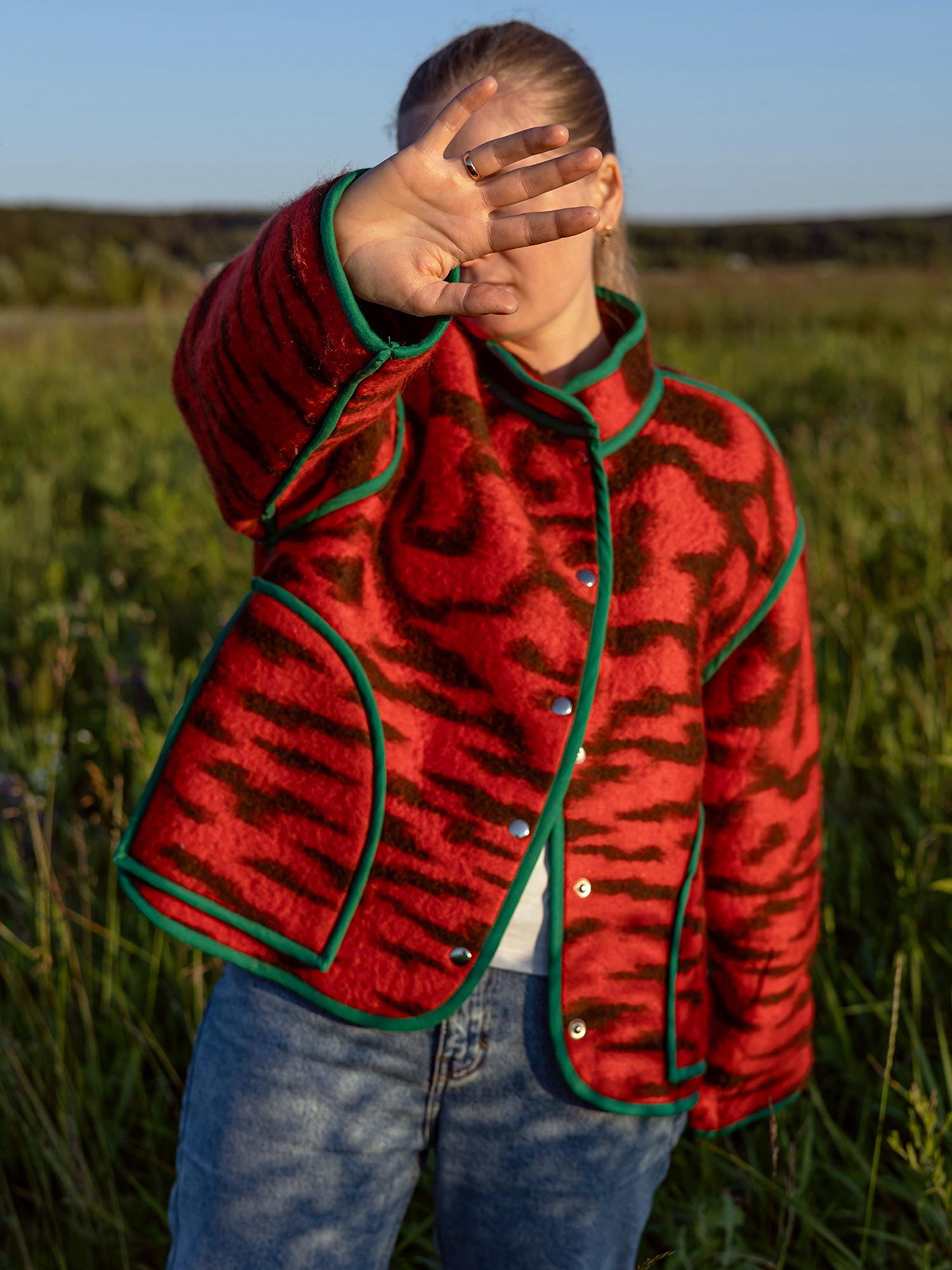 Red Vintage Wool Blanket Jacket, Upcycled Oversized Coat M L (46–48) Handmade Warm Outerwear, Eco Tiger Print Boho Jacket, gift for her.