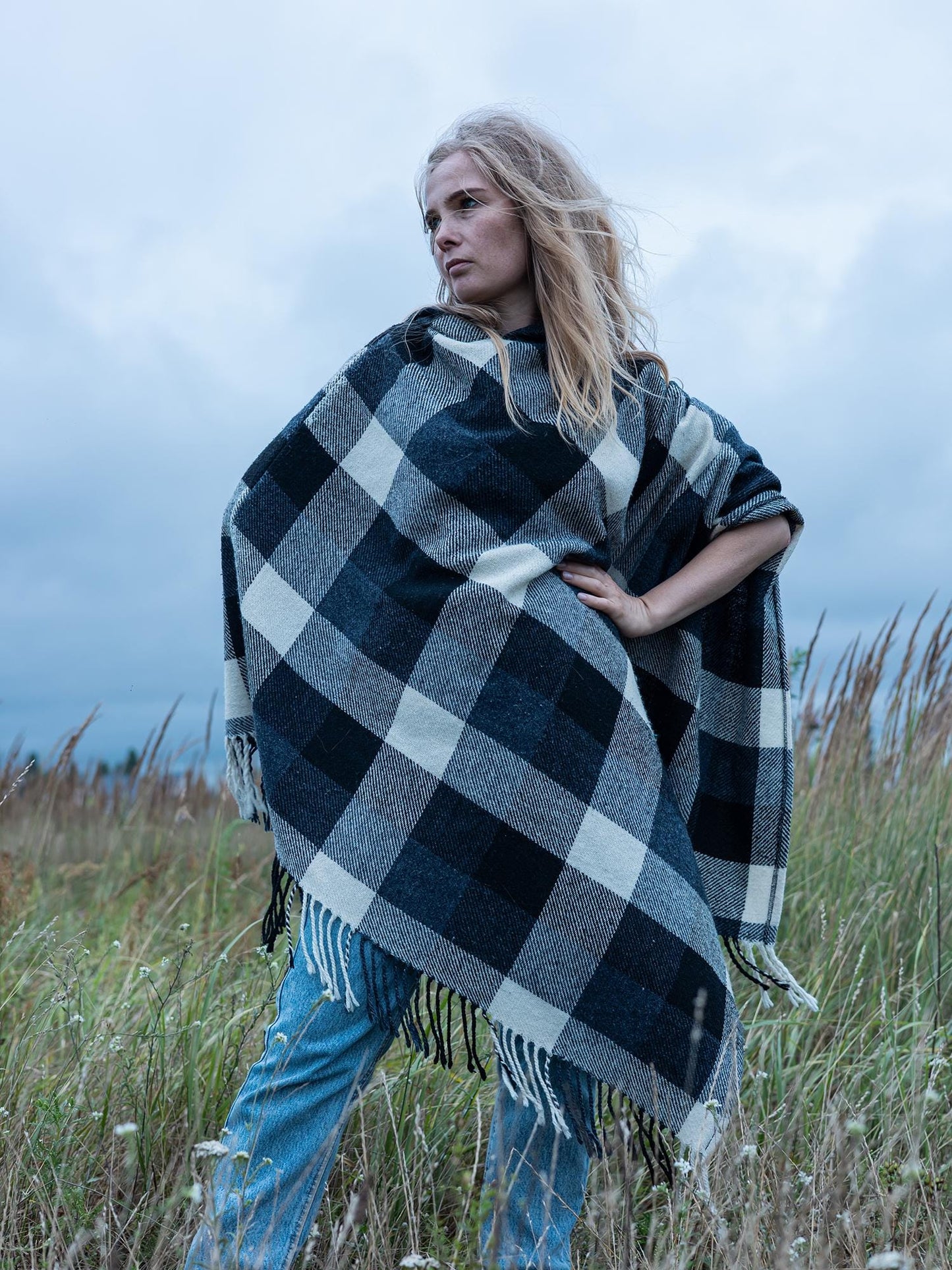 Wool Poncho with Hood from Upcycled Blanket, Oversized Wool Cape 107×122 cm Black White Checkered, plaid hooded poncho,openfront wool poncho