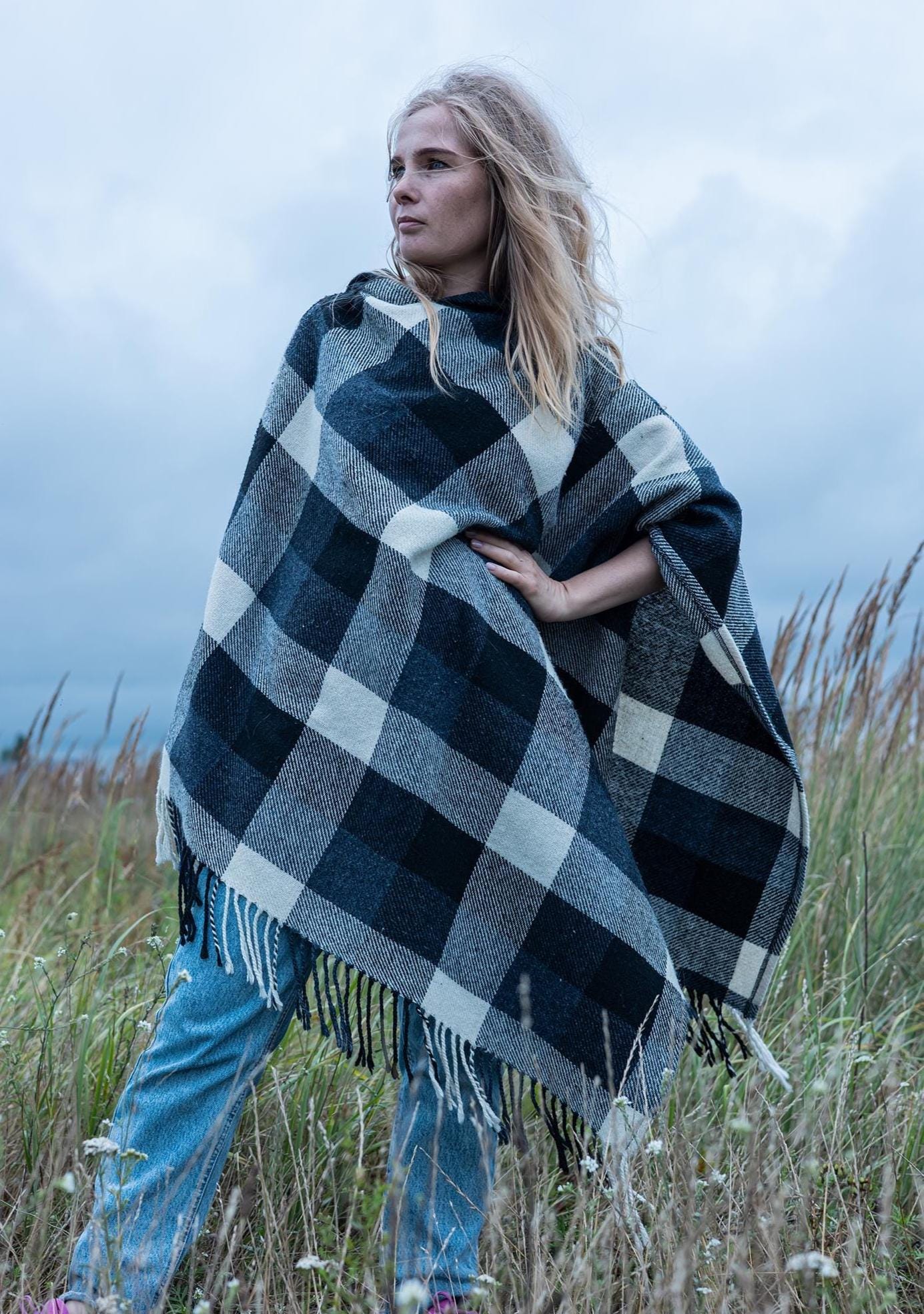 Wool Poncho with Hood from Upcycled Blanket, Oversized Wool Cape 107×122 cm Black White Checkered, plaid hooded poncho,openfront wool poncho