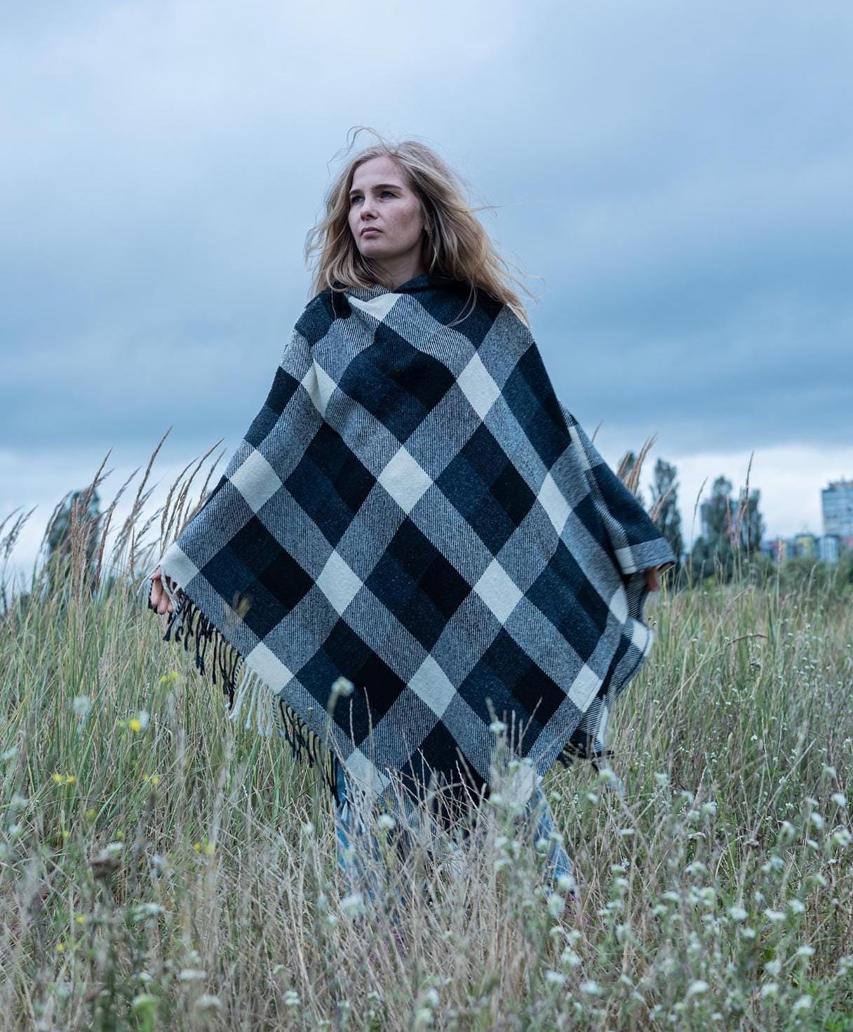 Wool Poncho with Hood from Upcycled Blanket, Oversized Wool Cape 107×122 cm Black White Checkered, plaid hooded poncho,openfront wool poncho