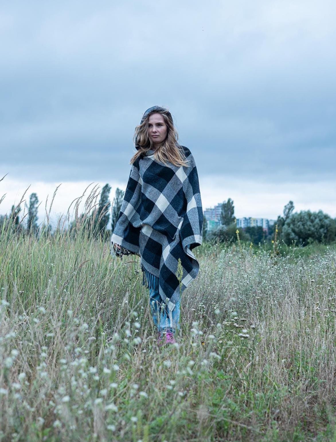 Wool Poncho with Hood from Upcycled Blanket, Oversized Wool Cape 107×122 cm Black White Checkered, plaid hooded poncho,openfront wool poncho