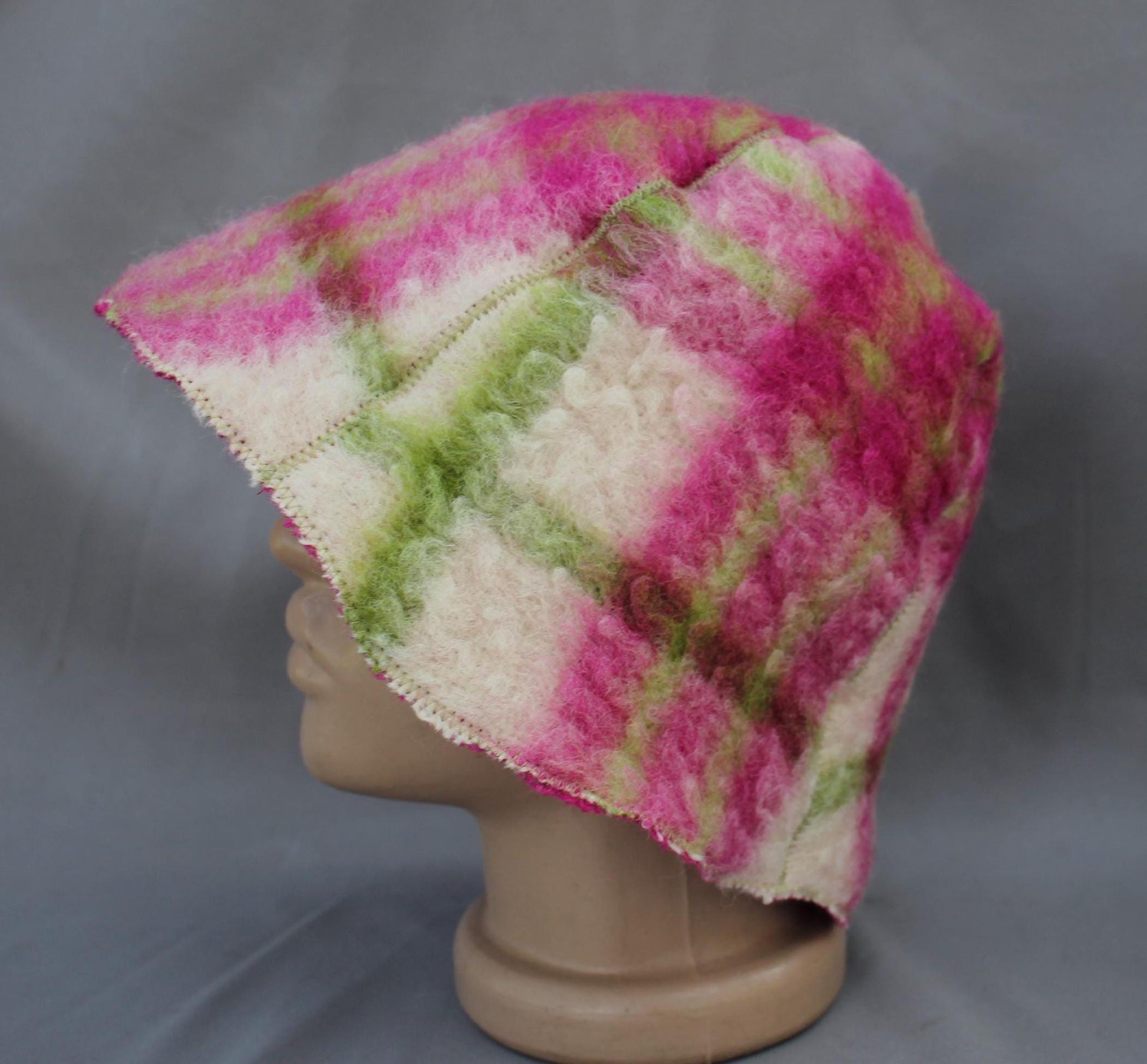 Wool Sauna Hat, Handmade Reversible Bath Hat from Vintage Blanket, Felted Sauna Cap, Unique Spa Accessory,Gift for Sauna Lover,wool bath hat