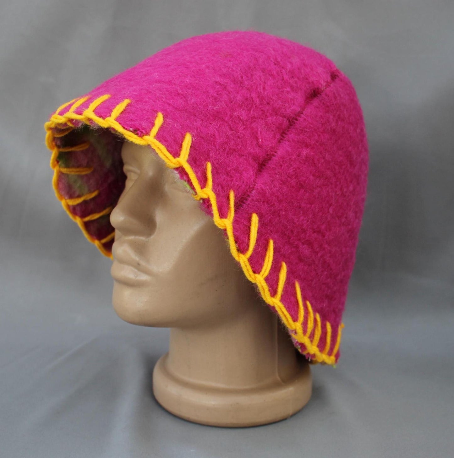 Wool Sauna Hat, Handmade Reversible Bath Hat from Vintage Blanket, Felted Sauna Cap, Unique Spa Accessory,Gift for Sauna Lover,wool bath hat