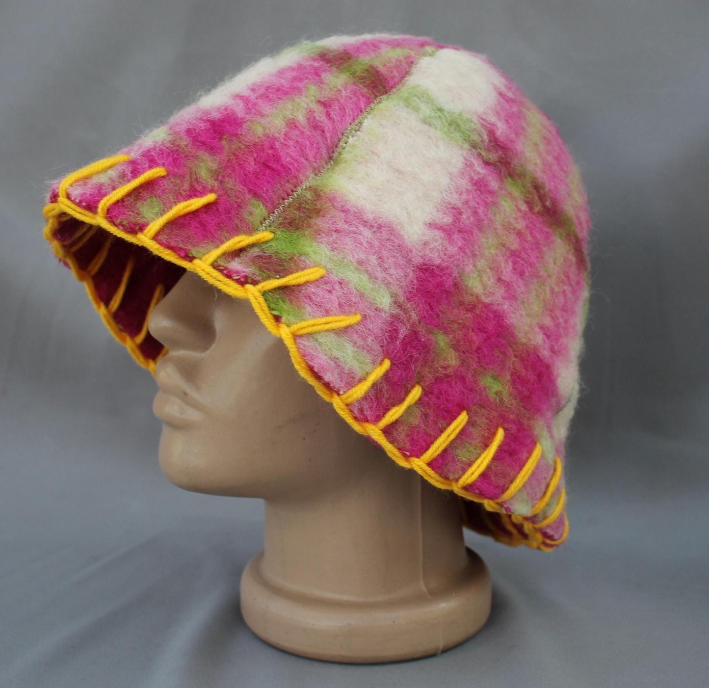 Wool Sauna Hat, Handmade Reversible Bath Hat from Vintage Blanket, Felted Sauna Cap, Unique Spa Accessory,Gift for Sauna Lover,wool bath hat