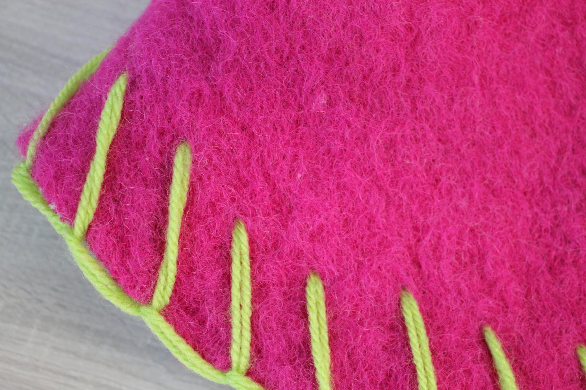 Wool Sauna Hat, Handmade Reversible Bath Hat from Vintage Blanket, Felted pink Sauna Cap, Gift for Sauna Lover, wool bath hat.