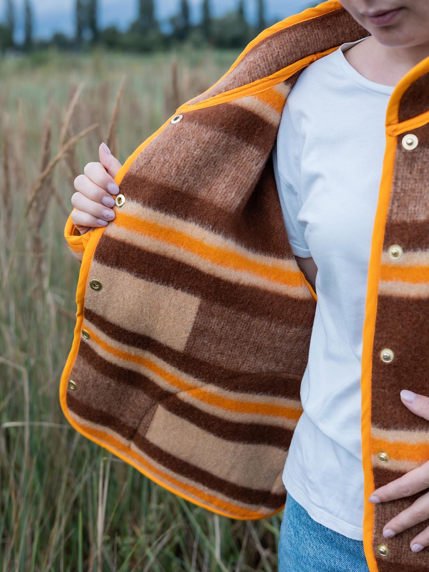 Vintage Wool Blanket Jacket L, Handmade Upcycled Coat, Eco Wool Jacket for Women, Brown Orange Recycled Blanket Coat, Oversize Retro Jacket