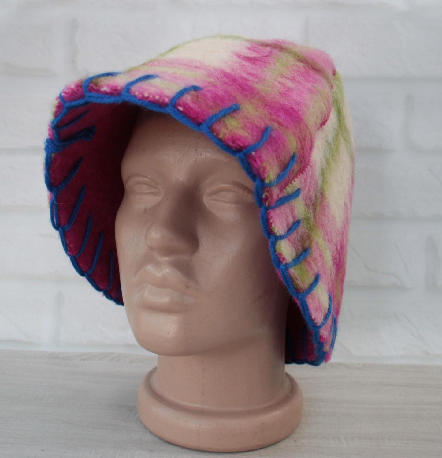 Wool Sauna Hat, Handmade Reversible Bath Hat from Vintage Blanket, Felted Sauna Cap, Spa Accessory,Gift for Sauna Lover, wool bath pink hat
