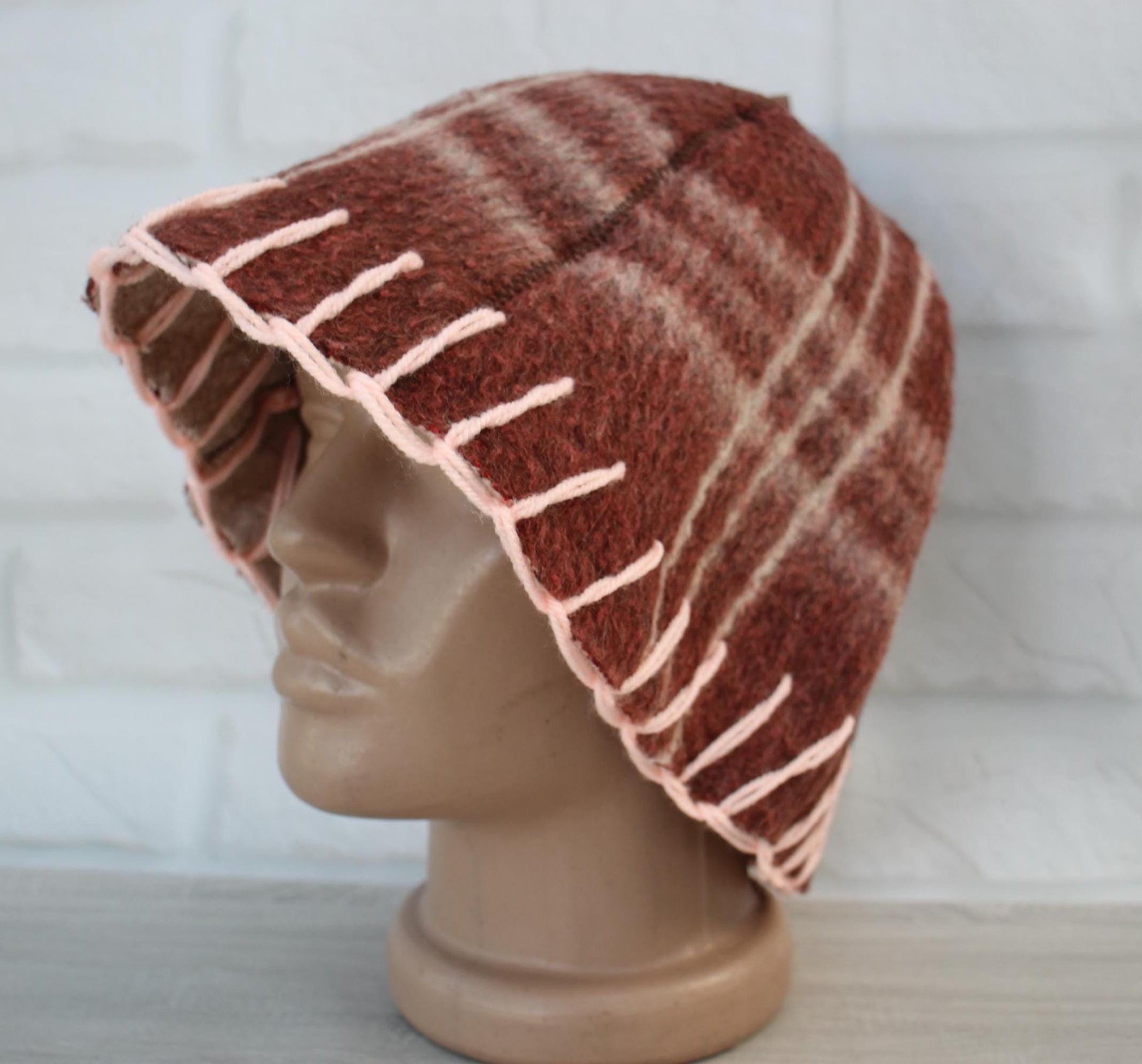 Brown Wool Sauna Hat with Floral, Handmade from Upcycled Vintage Blanket, Unisex Spa Hat,Spa Wellness Accessory,Unique Gift for Sauna.
