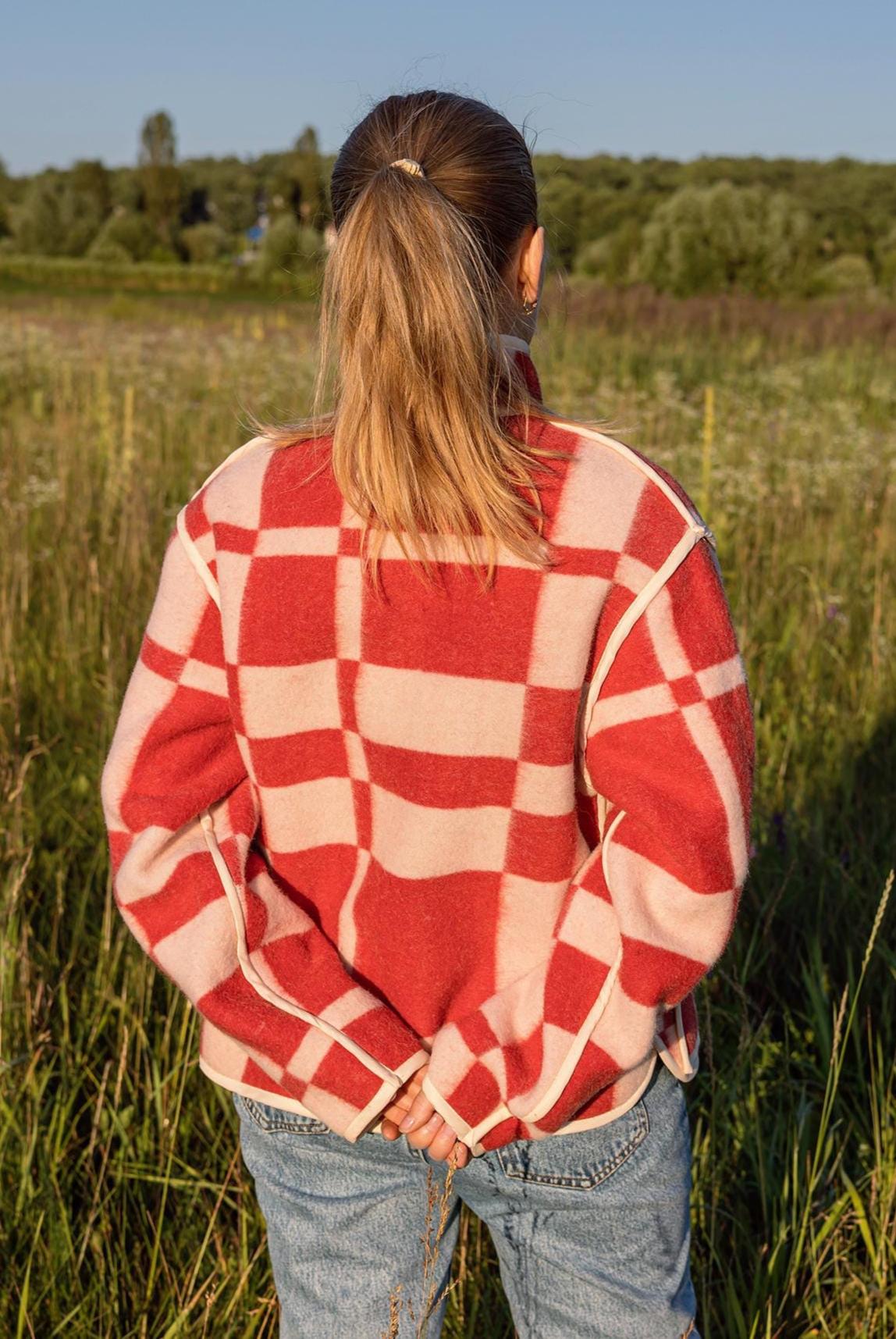 Upcycled Wool Blanket Jacket Red Checkered – Handmade Warm Coat M (44–46) Oversize, Vintage Wool Outerwear Women