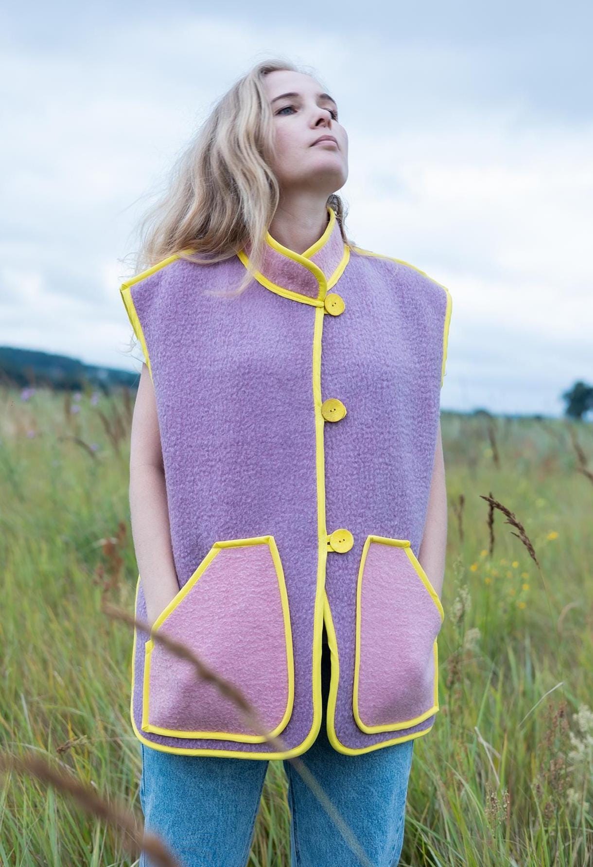 Blanket vest size M,wool blanket vest,upcycled wool Lilac Pink vest,Upcycled Sleeveless Jacket,handmade blanket vests,fleece women vest.