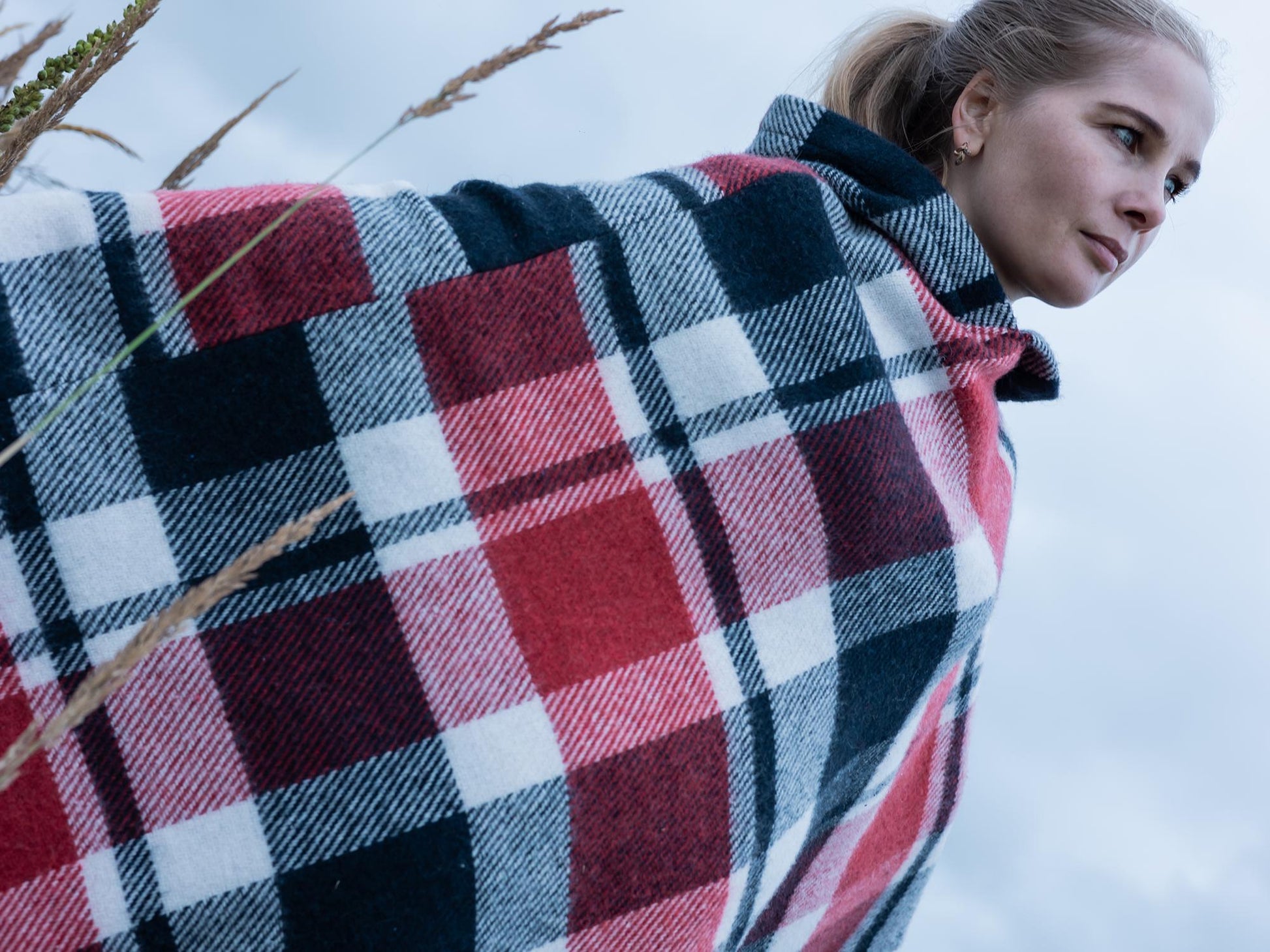 Red plaid poncho with hood, upcycled from vintage wool blanket, cozy checkered cape, handmade poncho for women.
