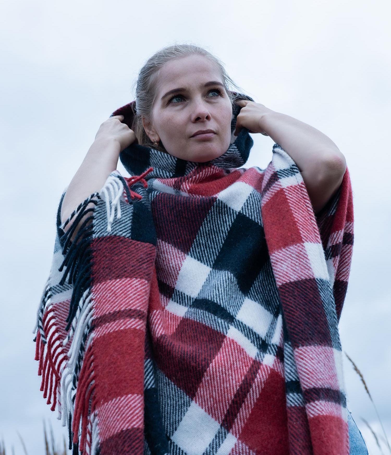 Red plaid poncho with hood, upcycled from vintage wool blanket, cozy checkered cape, handmade poncho for women.