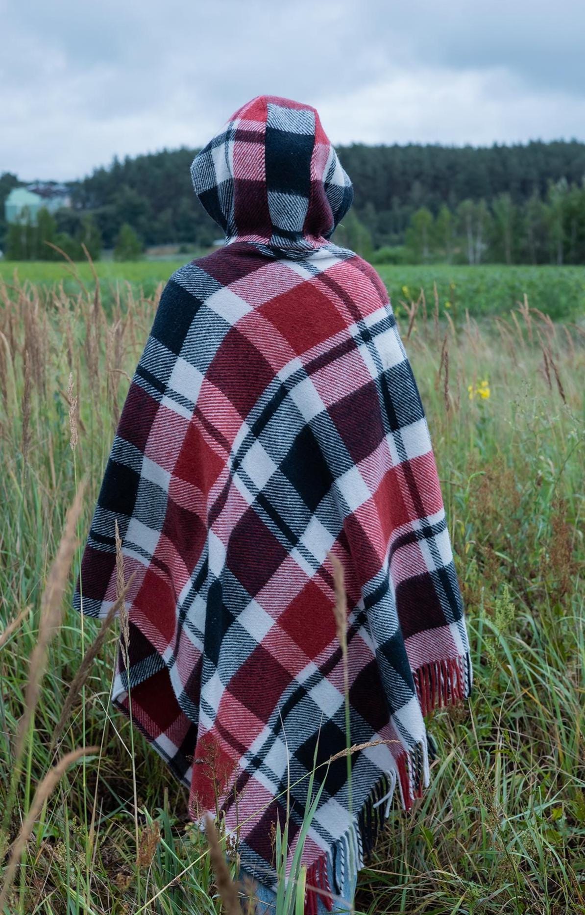 Red plaid poncho with hood, upcycled from vintage wool blanket, cozy checkered cape, handmade poncho for women.