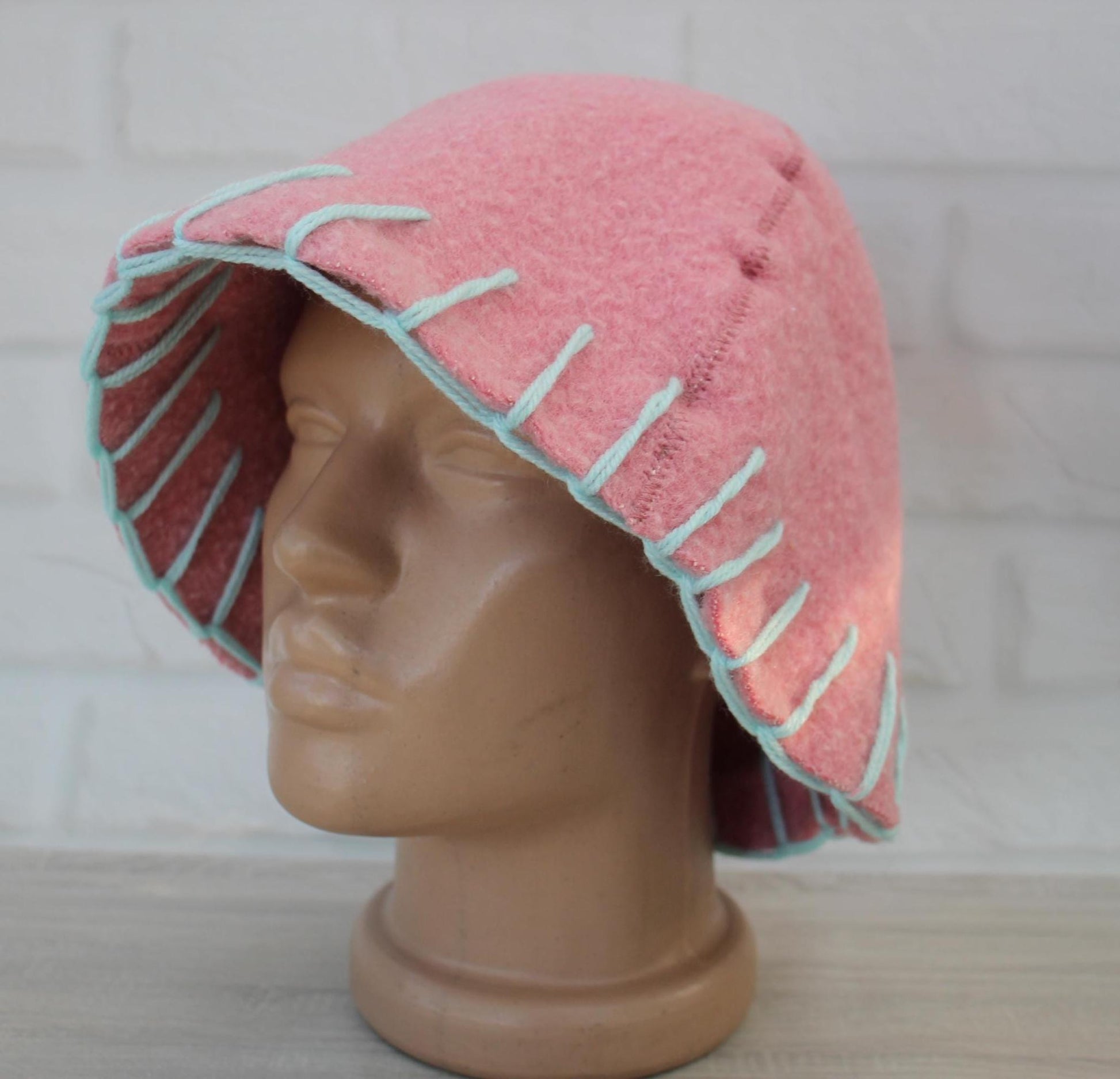 Upcycled Wool Sauna Hat Handmade, Reversible pink Banya Hat, Eco-Friendly Spa Gift, Warm Felted Steam Room Cap for Sauna Lover