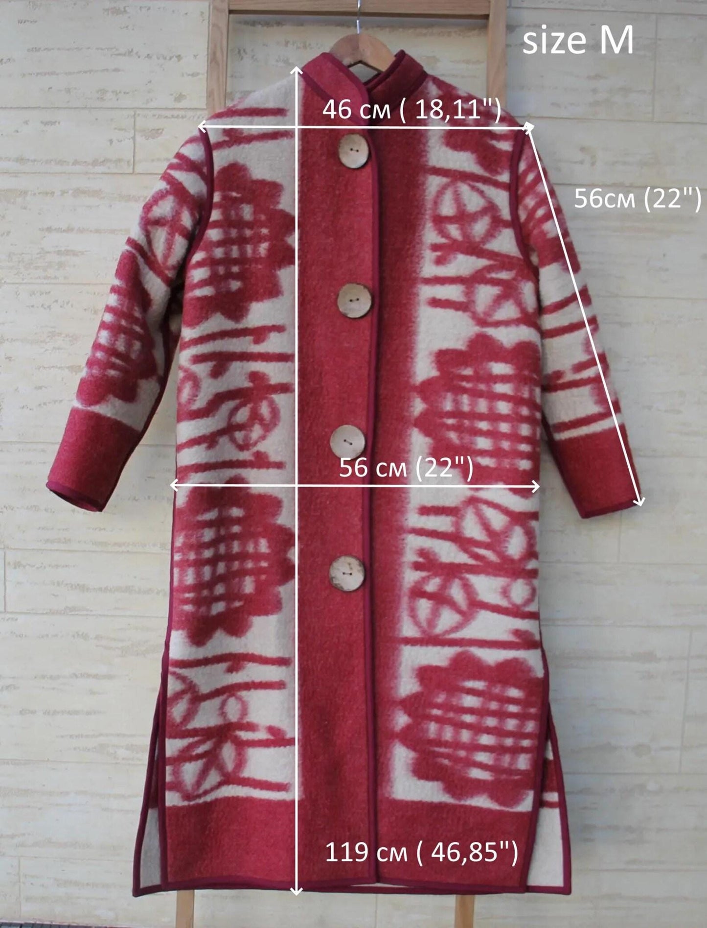 Blanket coat size M,red wool blanket jacket,vintage blanket jacket,blanket coat long,blanket jacket recycled,handmade blanket coat women.