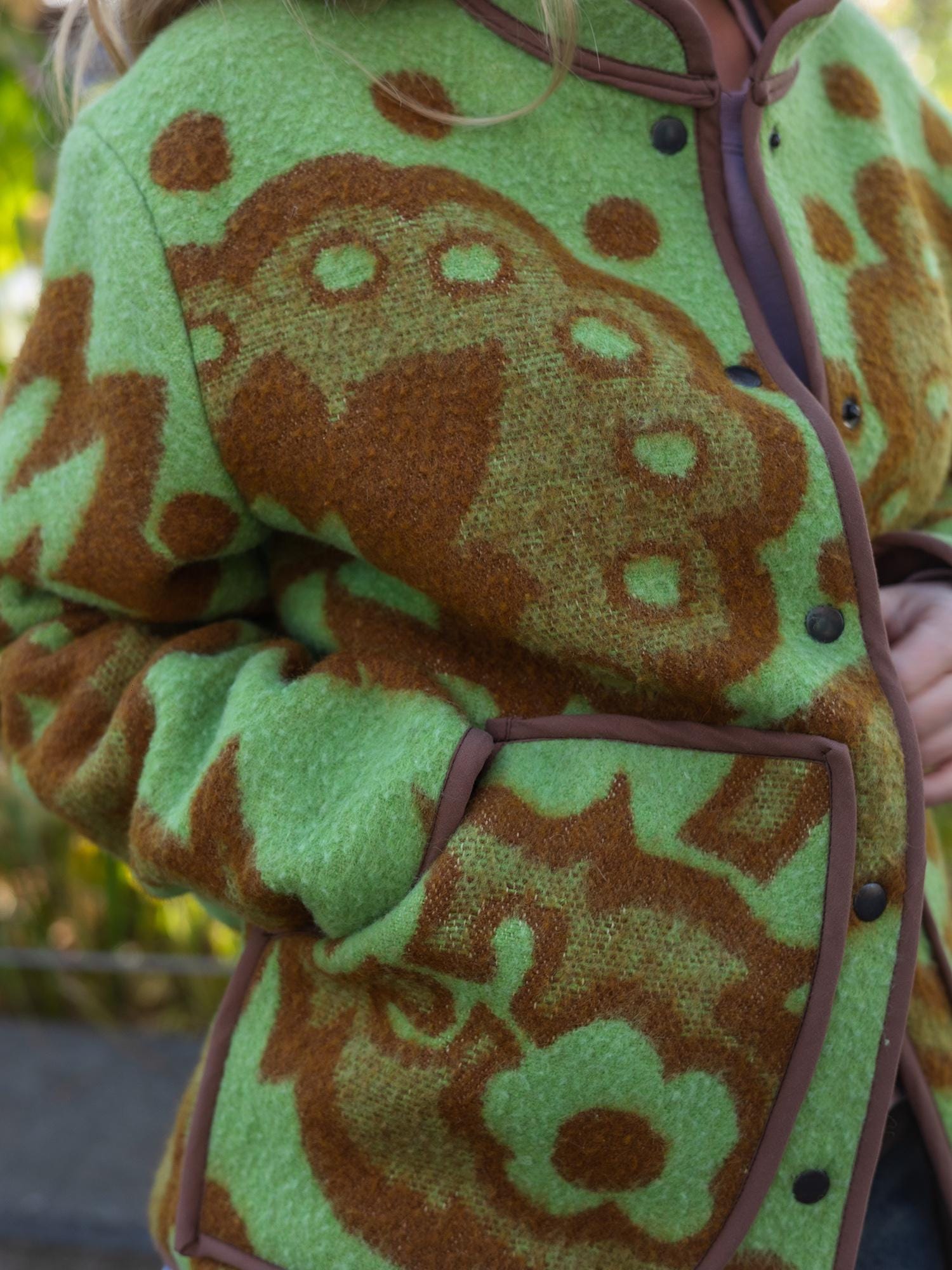 Vintage Blanket Jacket with Pockets and Lining, Upcycled Wool Coat, Green Brown Floral Size 44