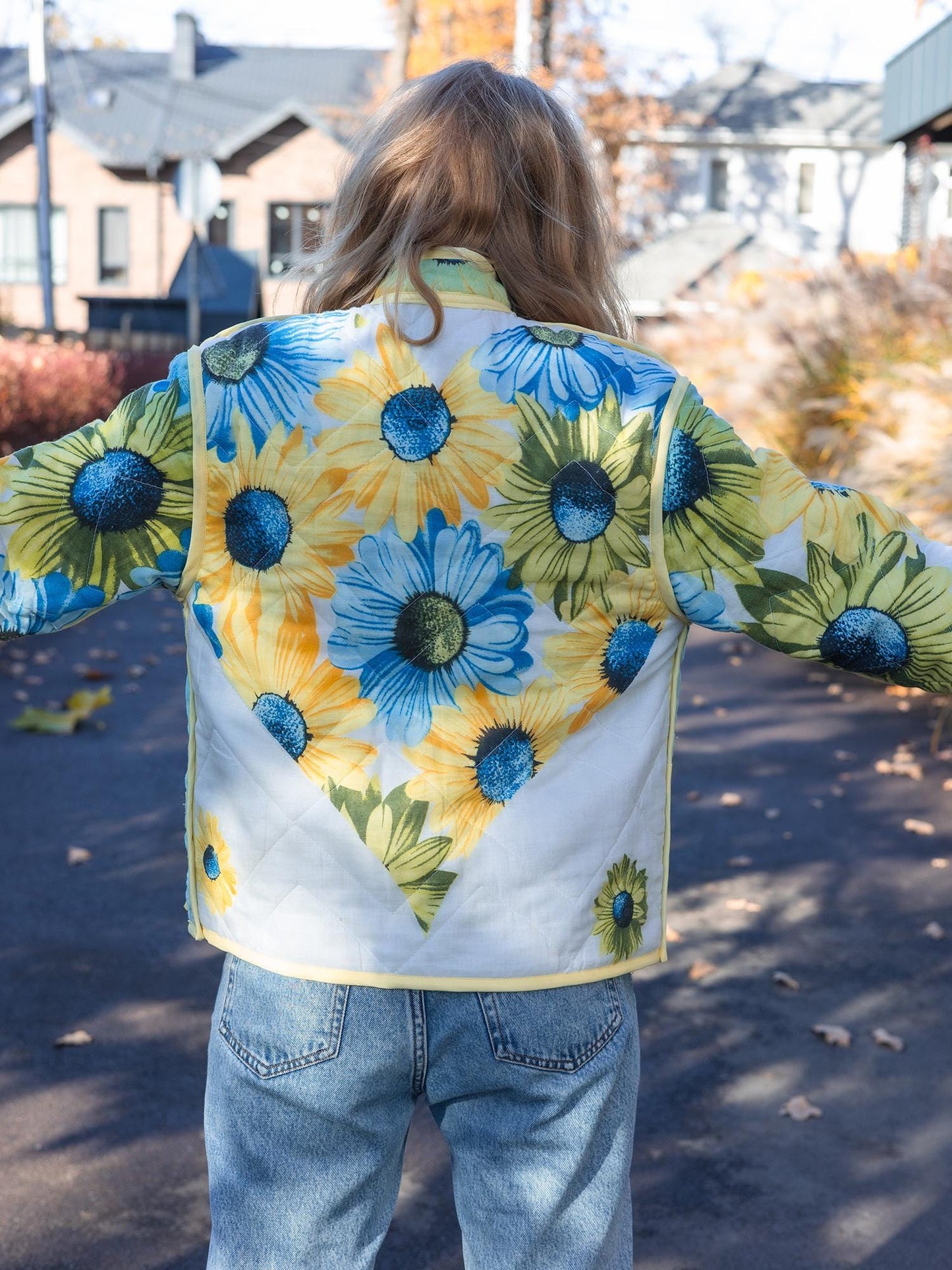 Quilted Jacket, vintage patchwork coat size M from quilted wool blanket, upcycled jacket with pockets, warm coat from retro quilt blanket.