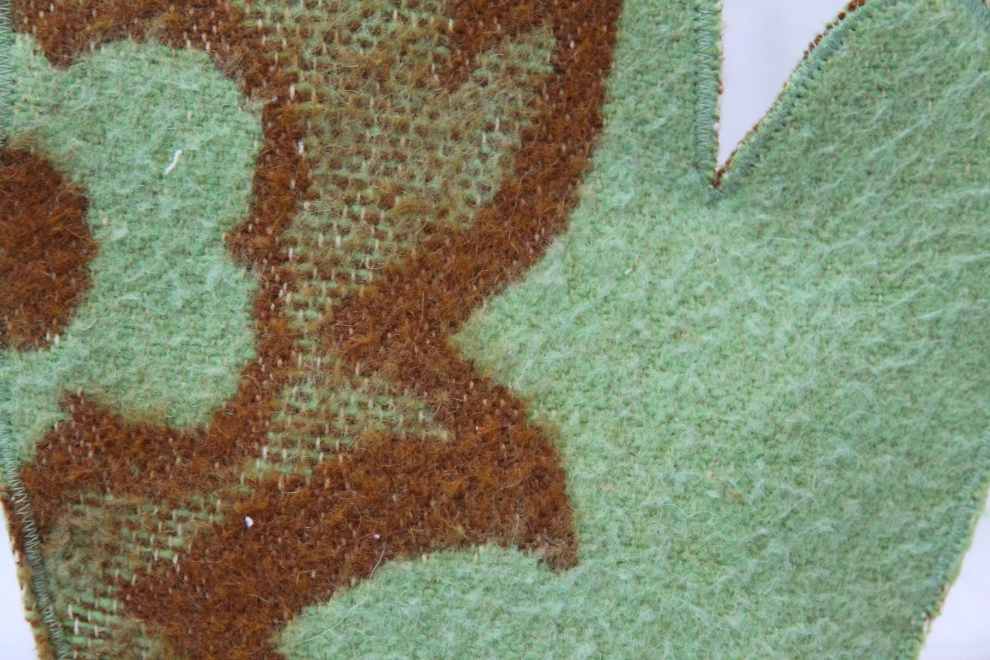 Wool sauna hat mitten mat natural,handmade green felted bath hat, ecoriendly hat recycled blanket cap, gift for sauna lovers.