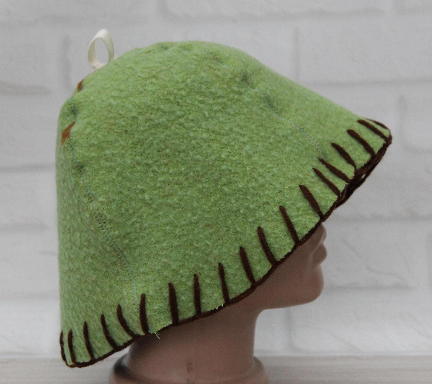Wool sauna hat mitten mat natural,handmade green felted bath hat, ecoriendly hat recycled blanket cap, gift for sauna lovers.