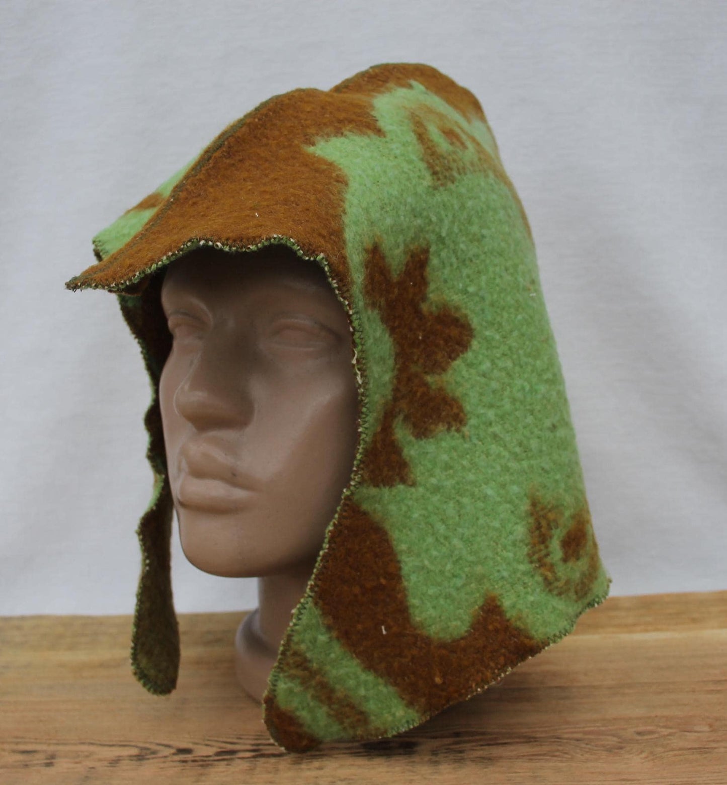 Sauna Hat 100% Natural Wool,sauna hat viking,sauna green hat cool,handmade sauna hat vegan,hat with mitten for a bath,sauna hat for men.