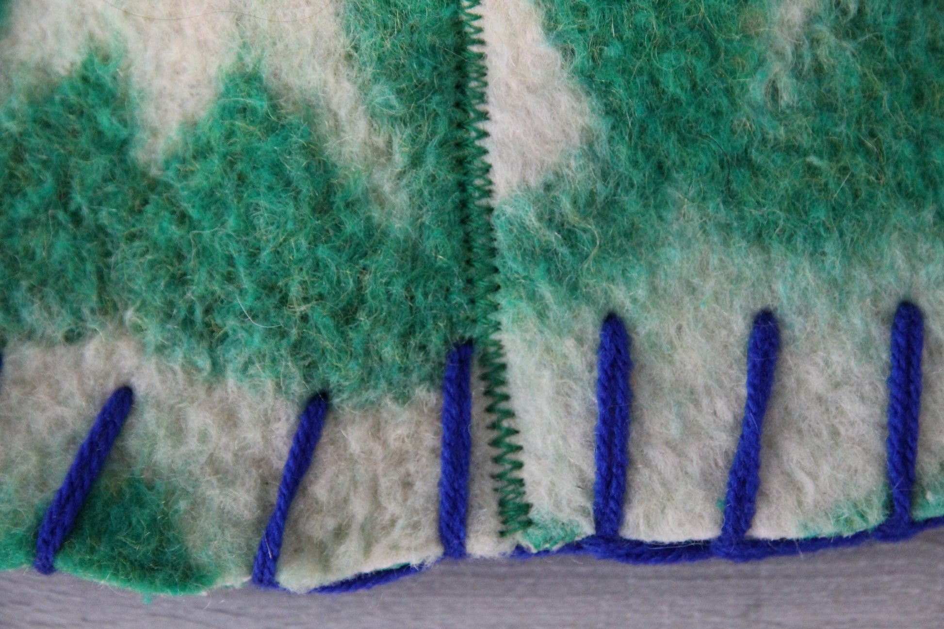 Wool sauna hat mitten mat natural,handmade green felted bath hat, ecoriendly hat recycled blanket cap, gift for sauna lovers.