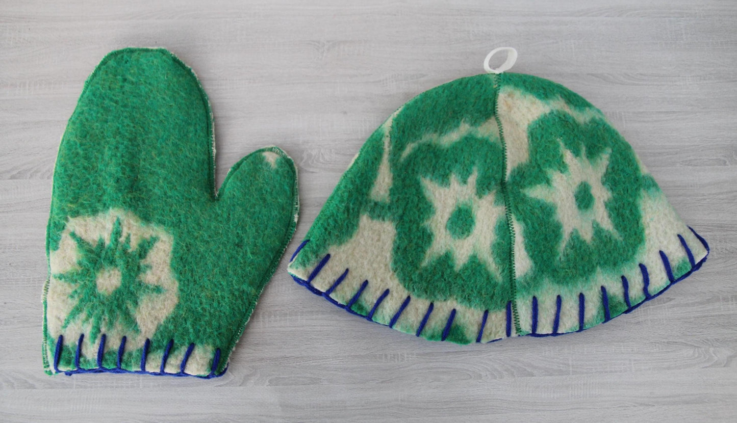 Wool sauna hat mitten mat natural,handmade green felted bath hat, ecoriendly hat recycled blanket cap, gift for sauna lovers.