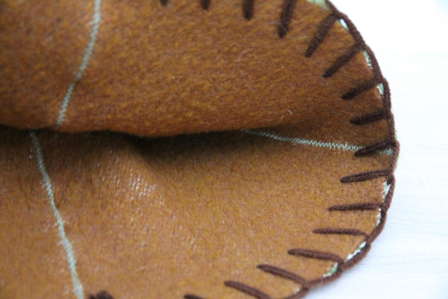 Wool sauna hat mitten mat natural,handmade green felted bath hat, ecoriendly hat recycled blanket cap, gift for sauna lovers.