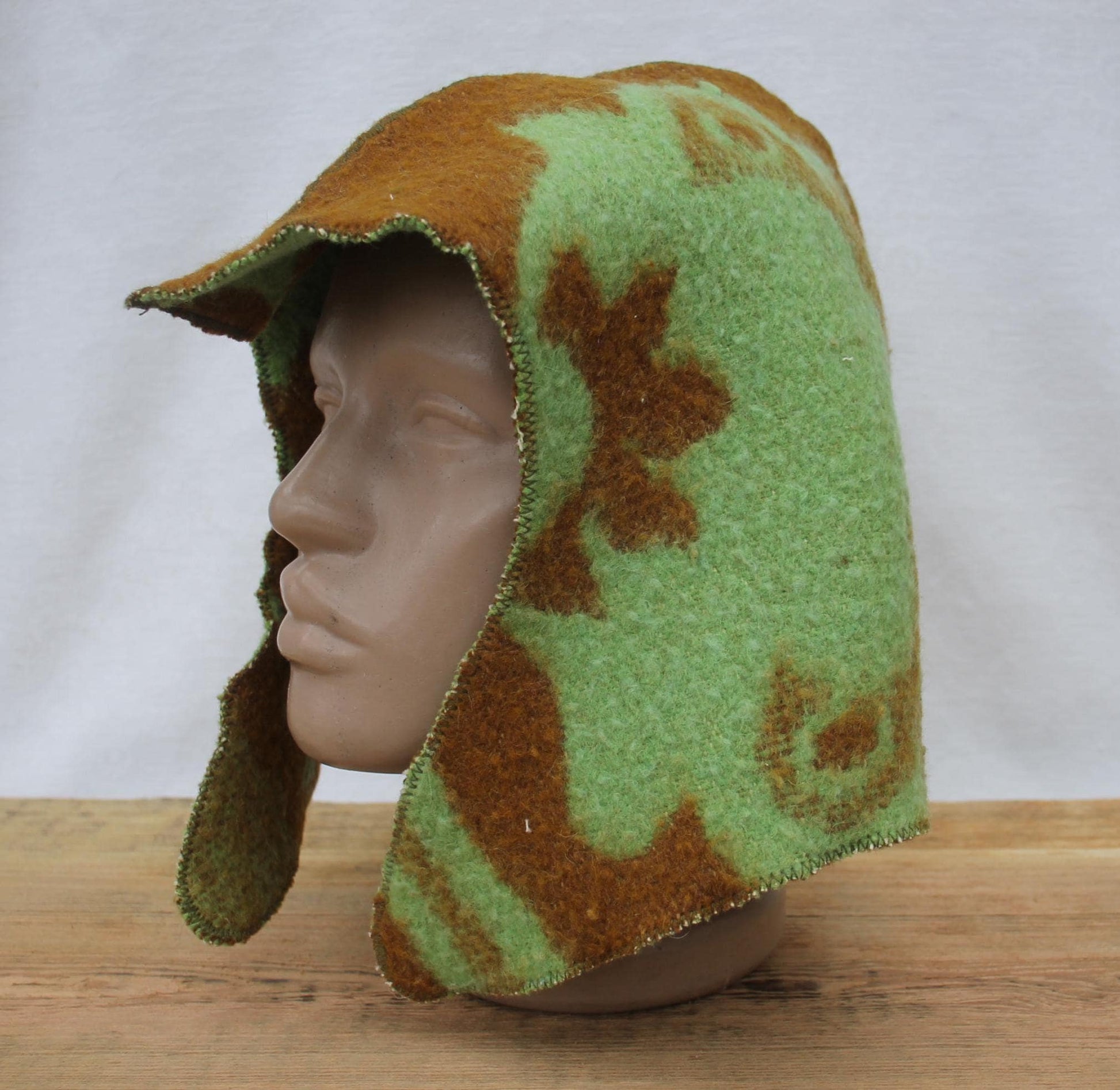 Sauna Hat 100% Natural Wool,sauna hat viking,sauna green hat cool,handmade sauna hat vegan,hat with mitten for a bath,sauna hat for men.