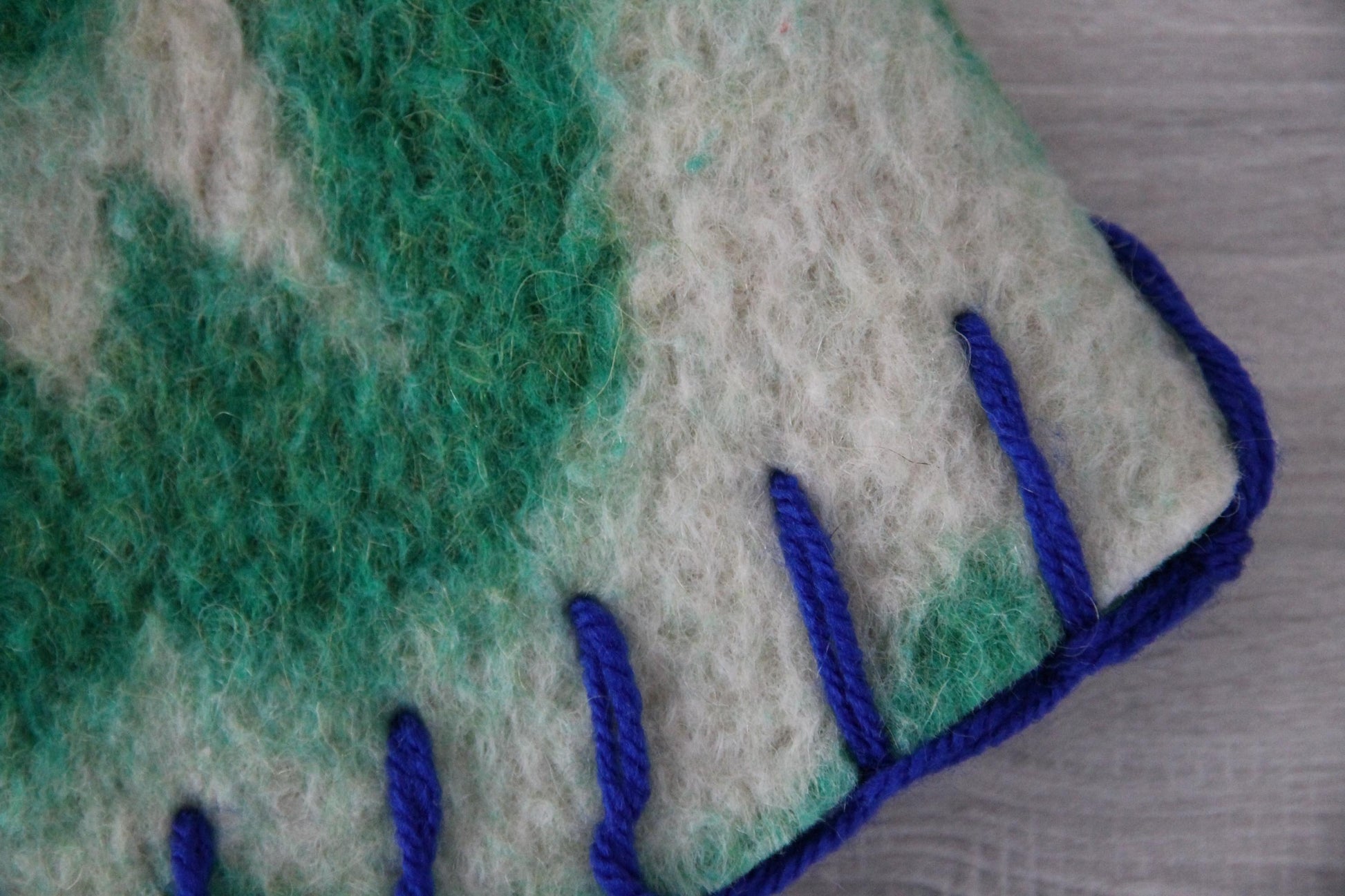 Wool sauna hat mitten mat natural,handmade green felted bath hat, ecoriendly hat recycled blanket cap, gift for sauna lovers.