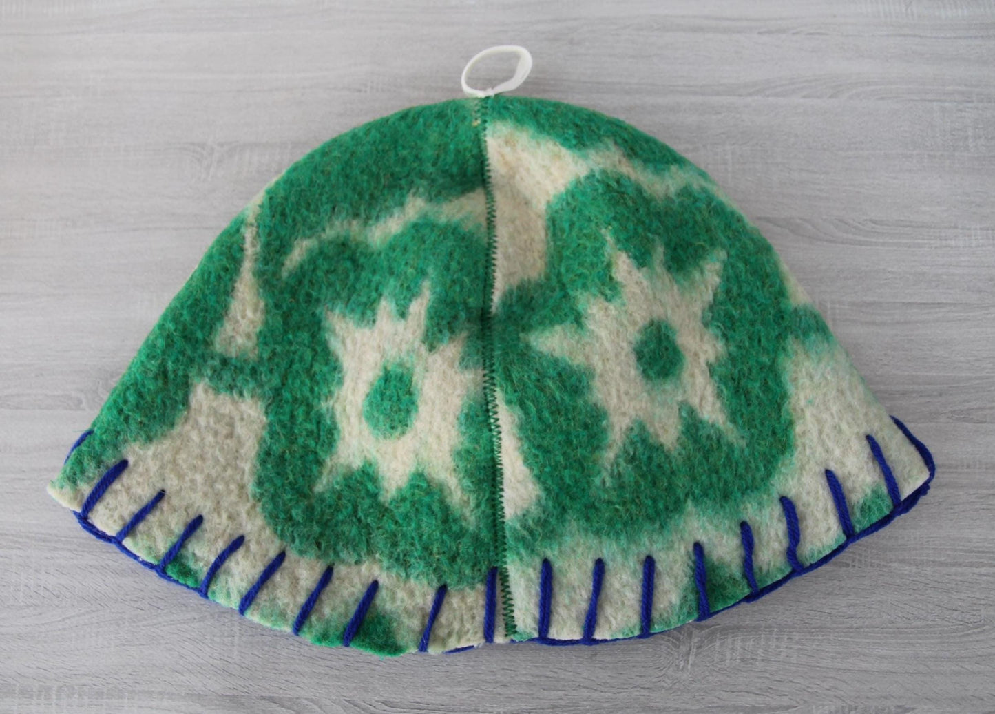 Wool sauna hat mitten mat natural,handmade green felted bath hat, ecoriendly hat recycled blanket cap, gift for sauna lovers.