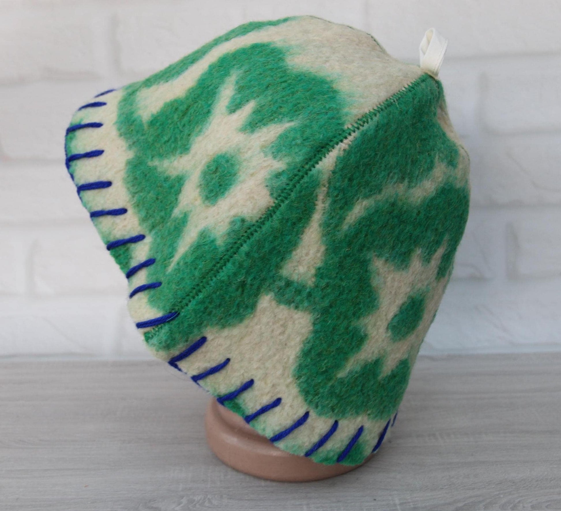 Wool sauna hat mitten mat natural,handmade green felted bath hat, ecoriendly hat recycled blanket cap, gift for sauna lovers.