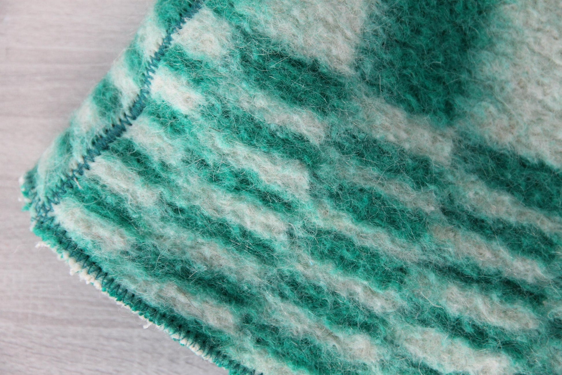 Reversible Vintage Wool Sauna Hat, Handmade Bucket Hat, Upcycled Blanket Hat, Green Checkered Hat.