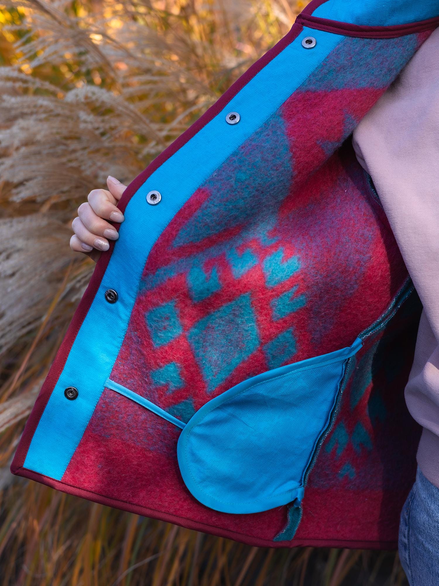 Vintage Wool Blanket Jacket, Handmade Quilted Coat, Upcycled blue Jacket Size L, Warm Ethnic Pattern Coat